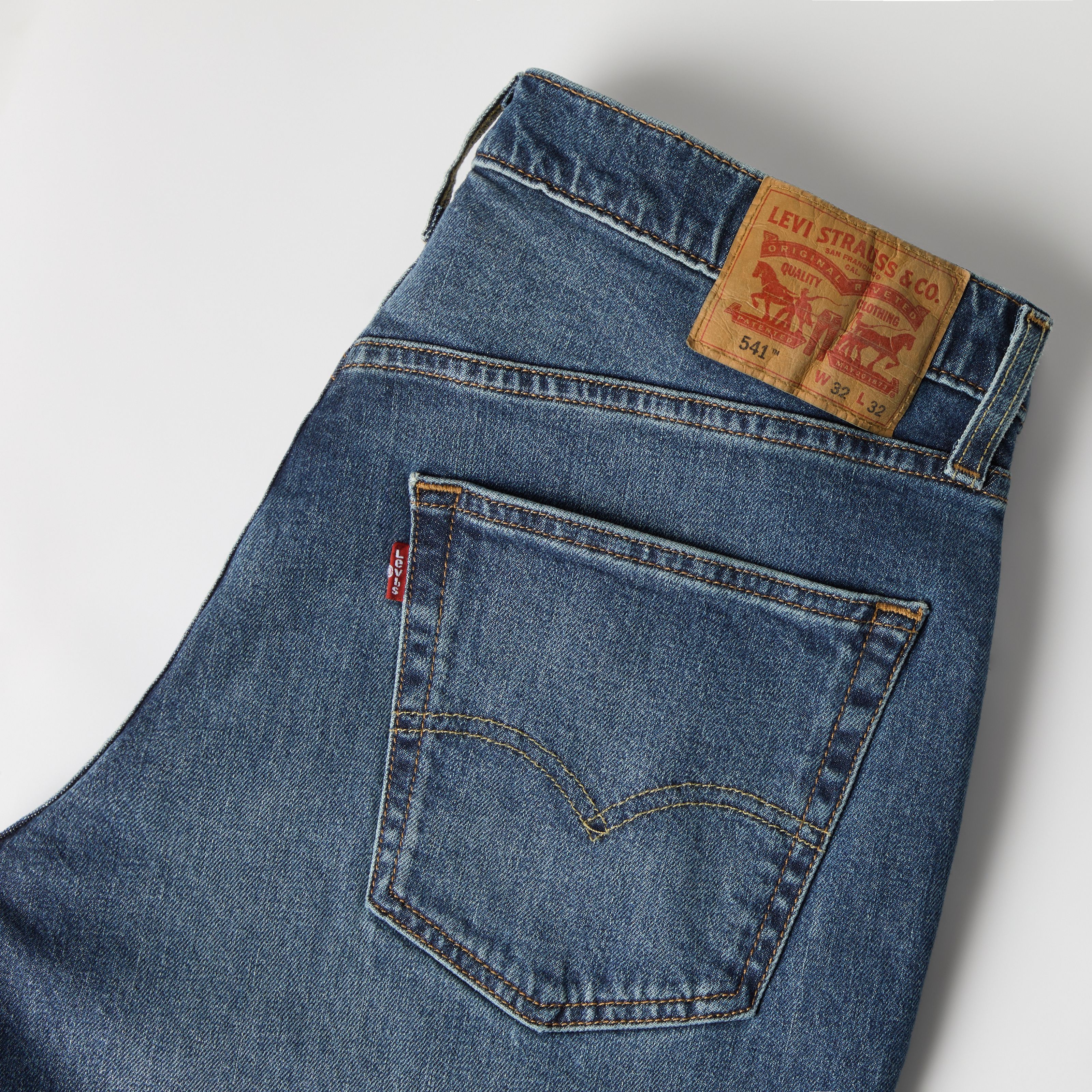 541™ Athletic Taper Men's Jeans 7