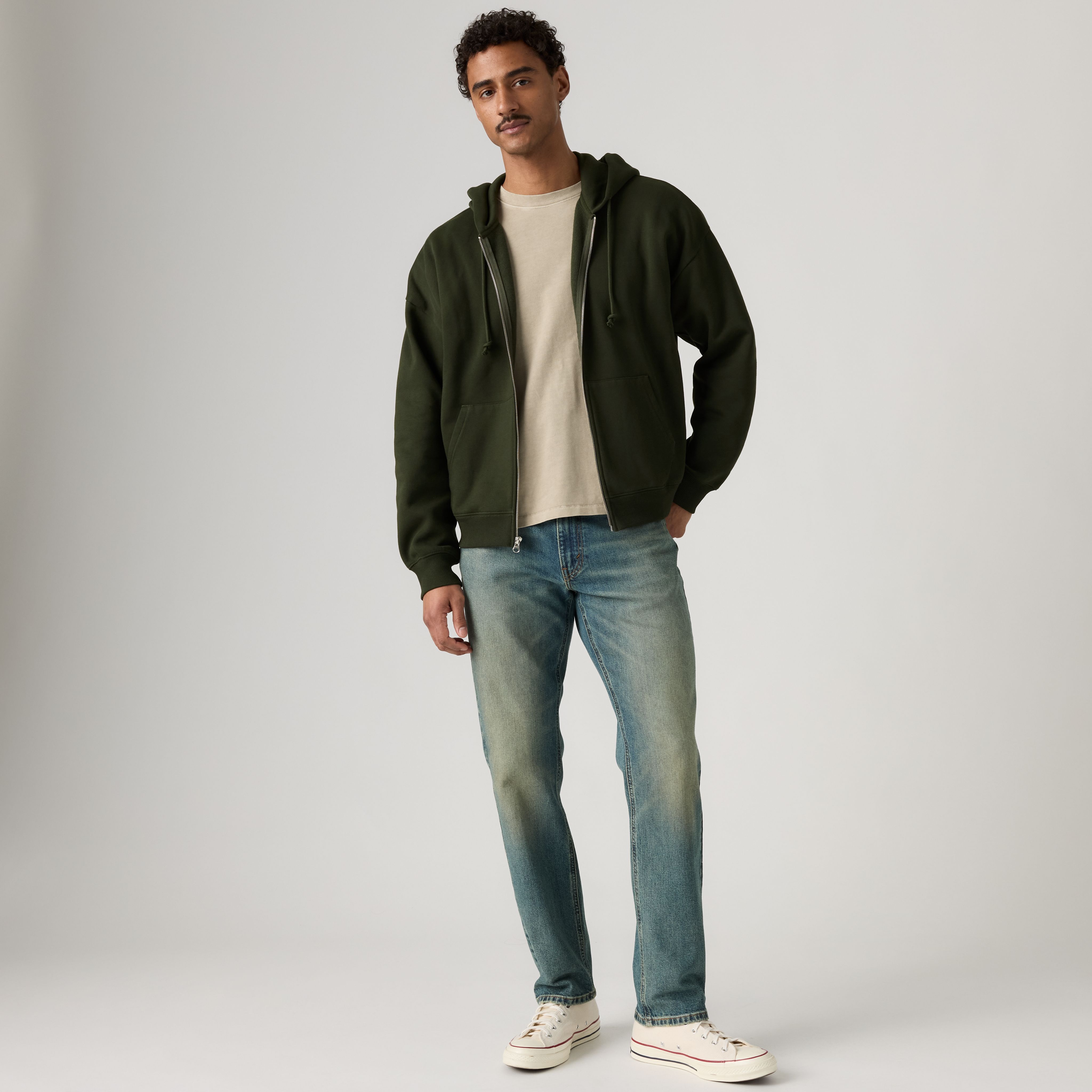 541™ Athletic Taper Men's Jeans 1