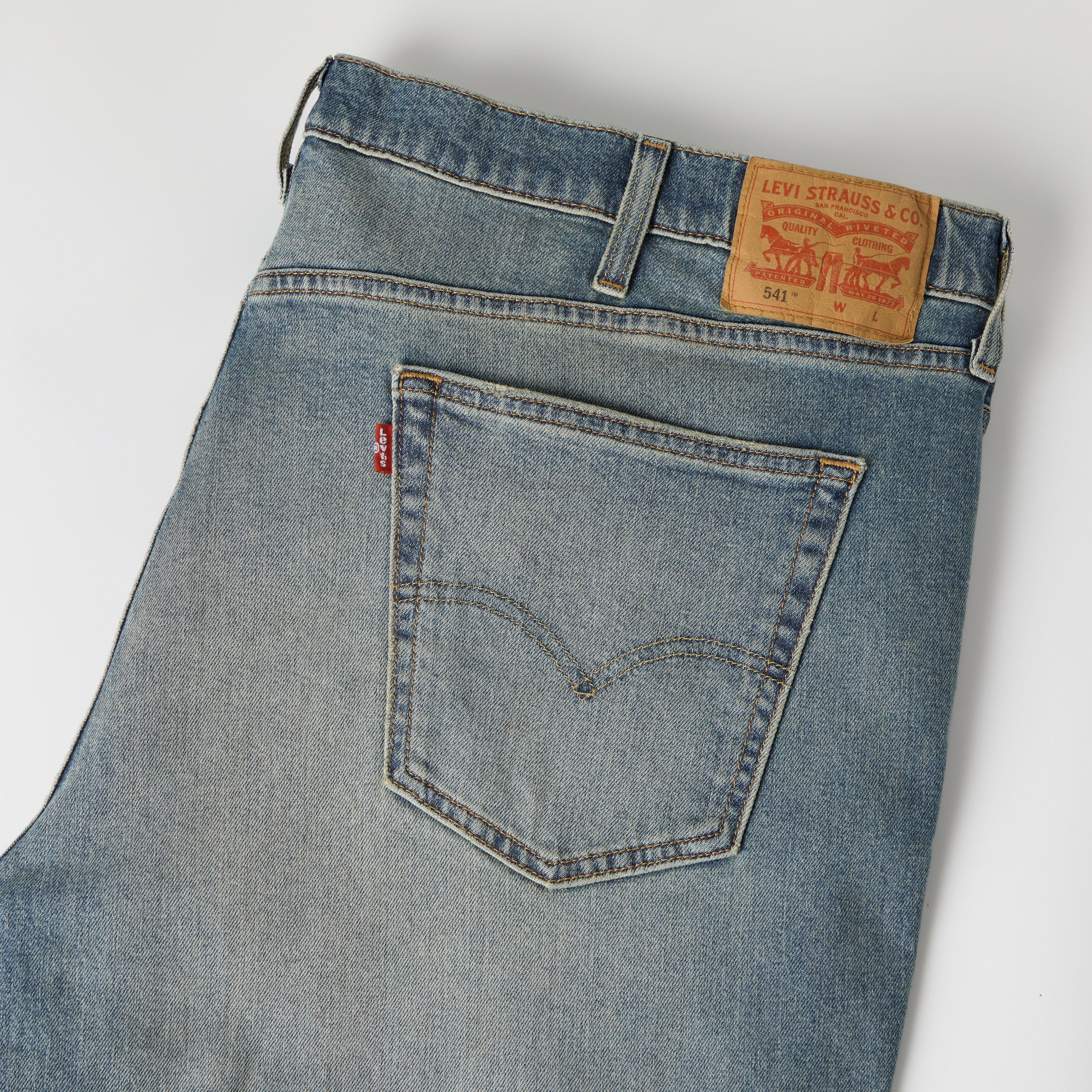 541™ Athletic Taper Men's Jeans (Big & Tall) 7