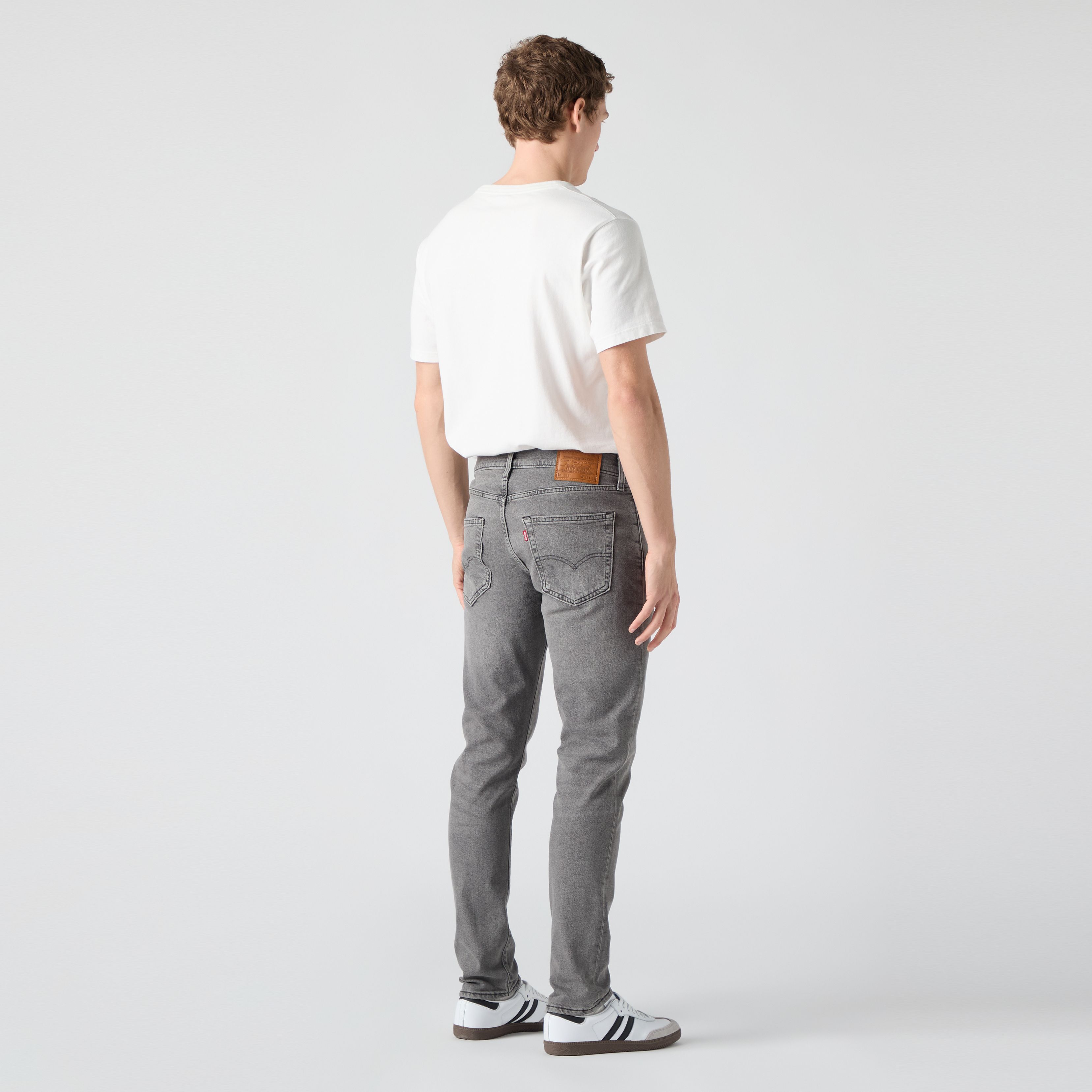 512™ Slim Taper Jeans 3