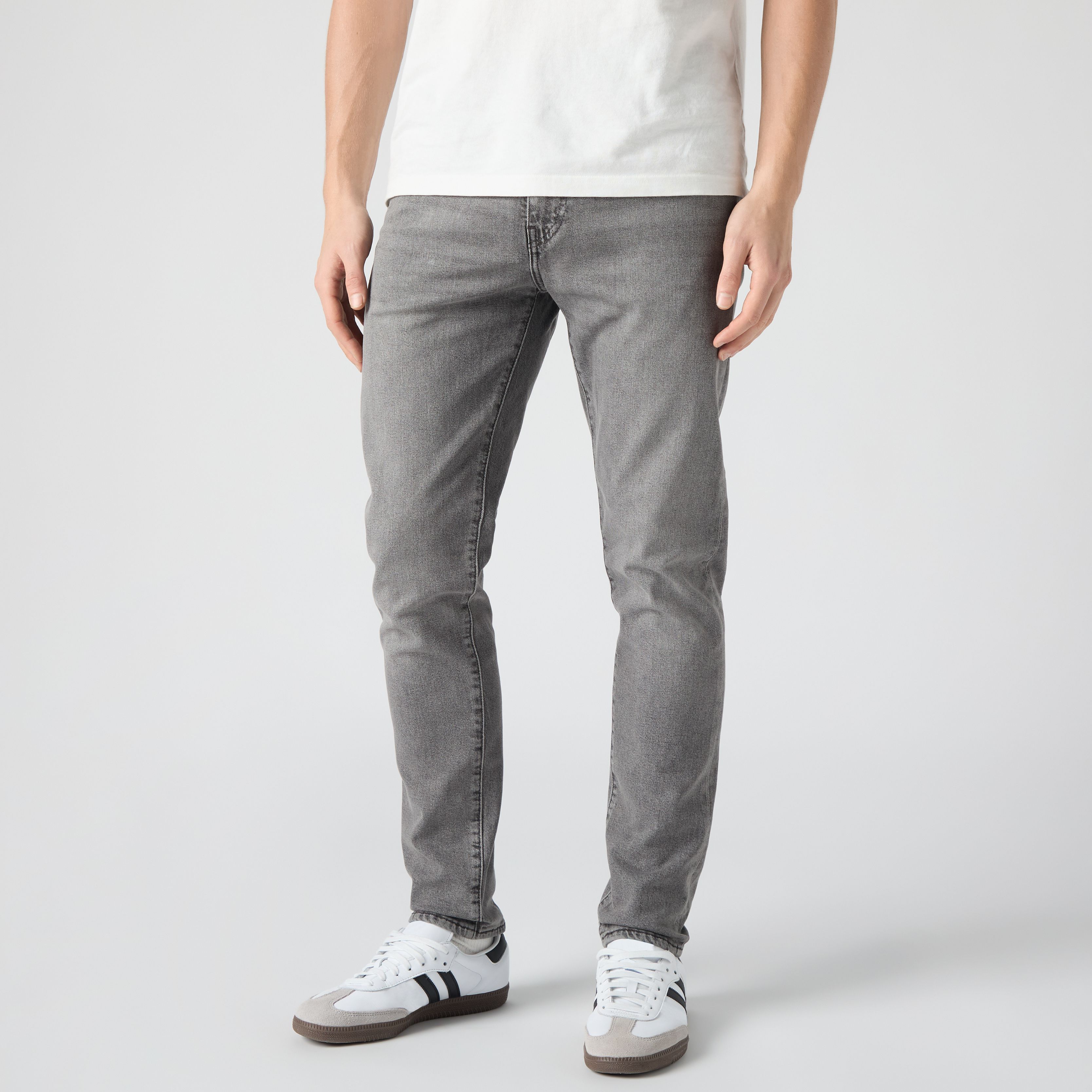 512™ Slim Taper Jeans 2