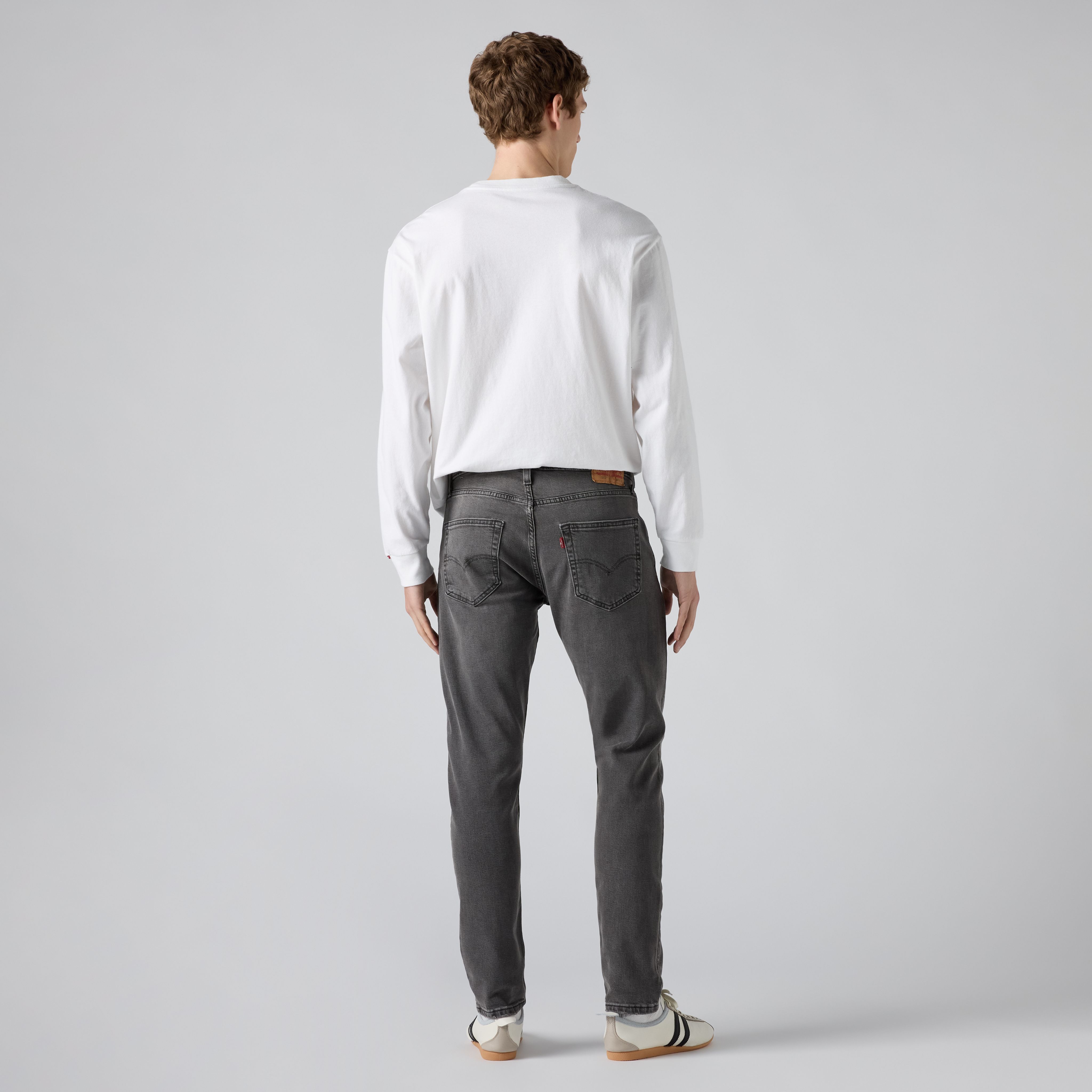 512MC Jean étroit fuselé pour homme 3