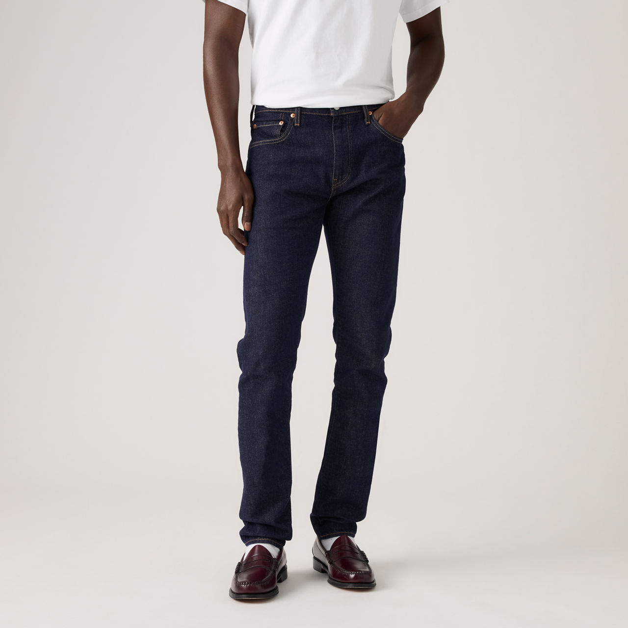 512™ Slim Taper Jeans 2