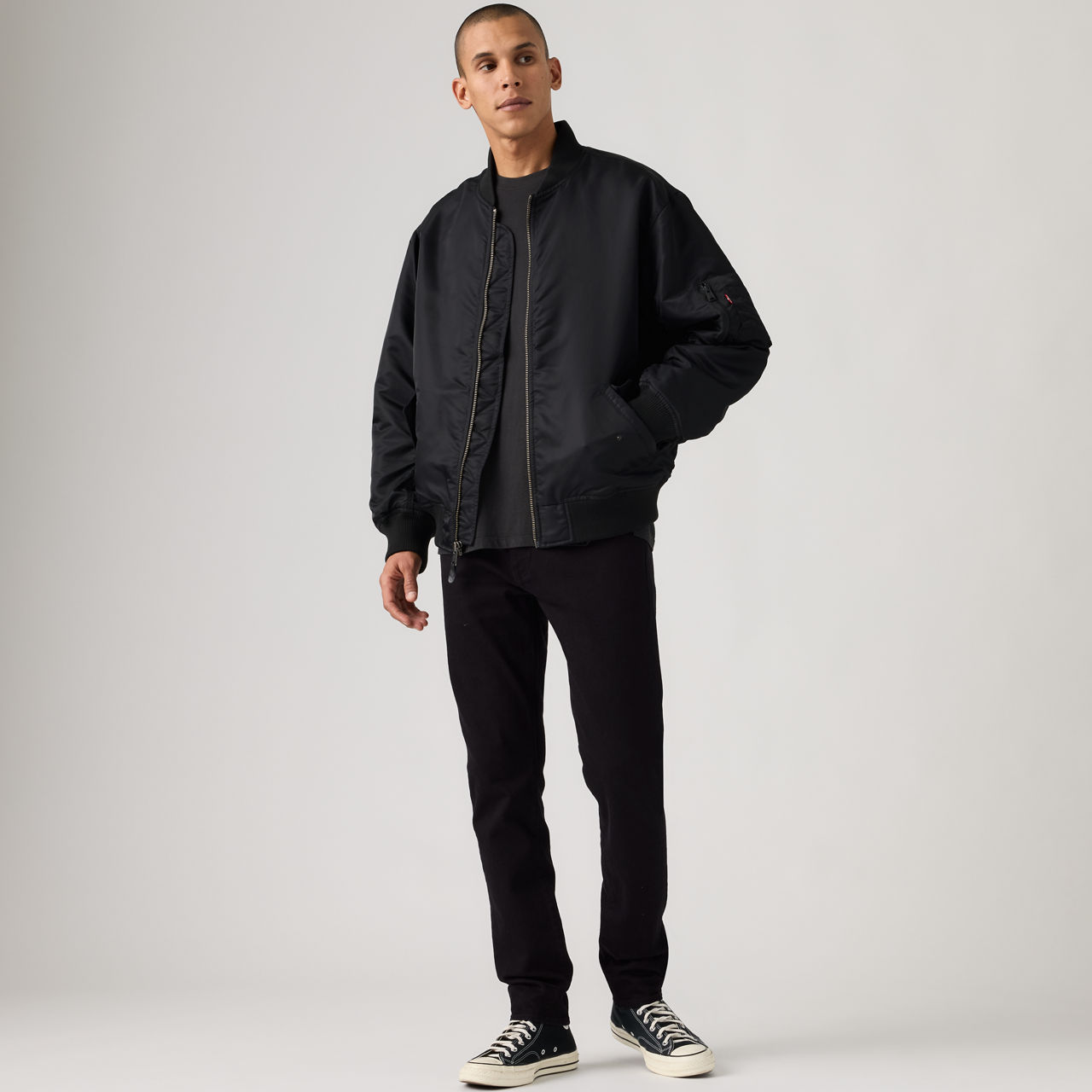 512MC Jean étroit fuselé pour homme 4