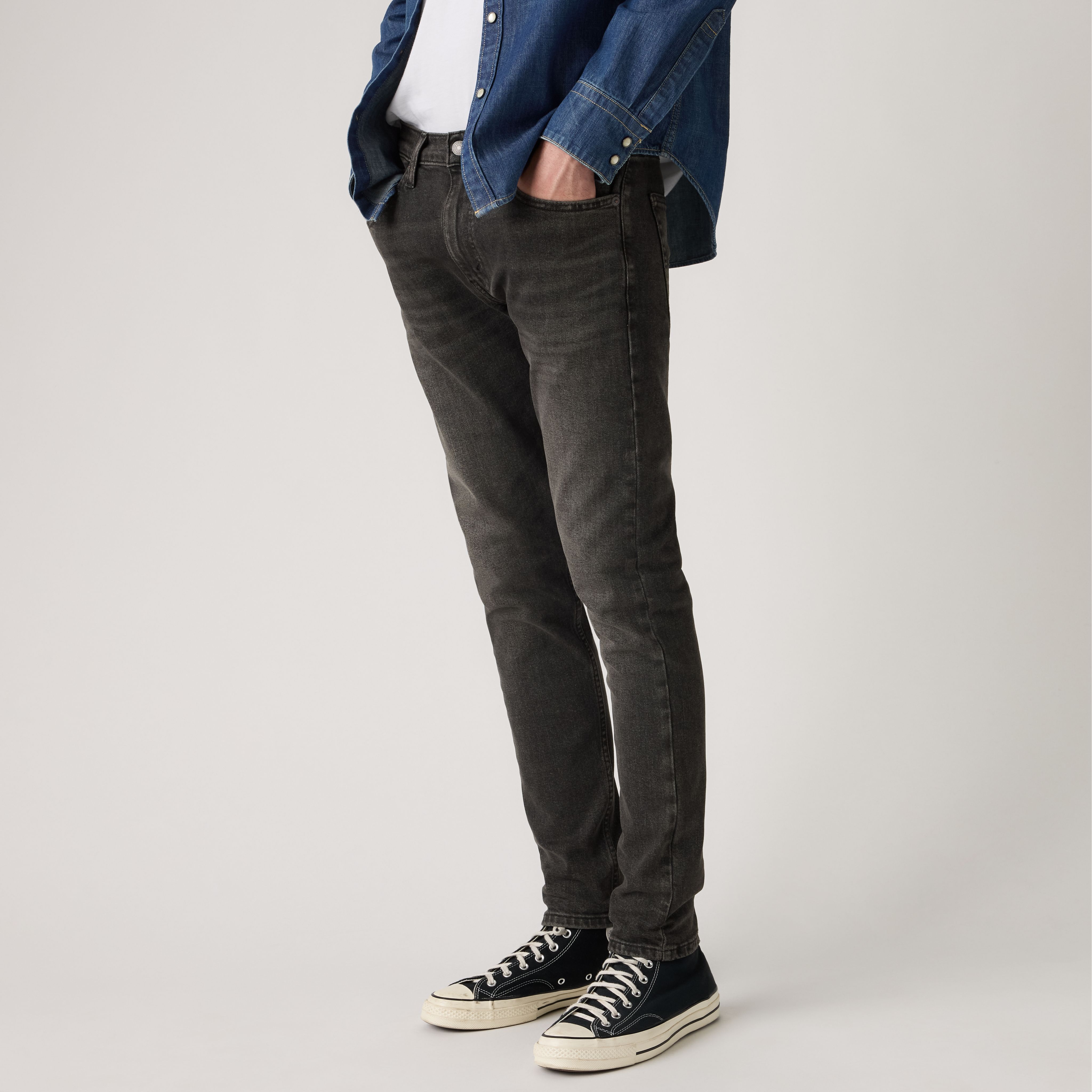 512™ Slim Taper Jeans 2
