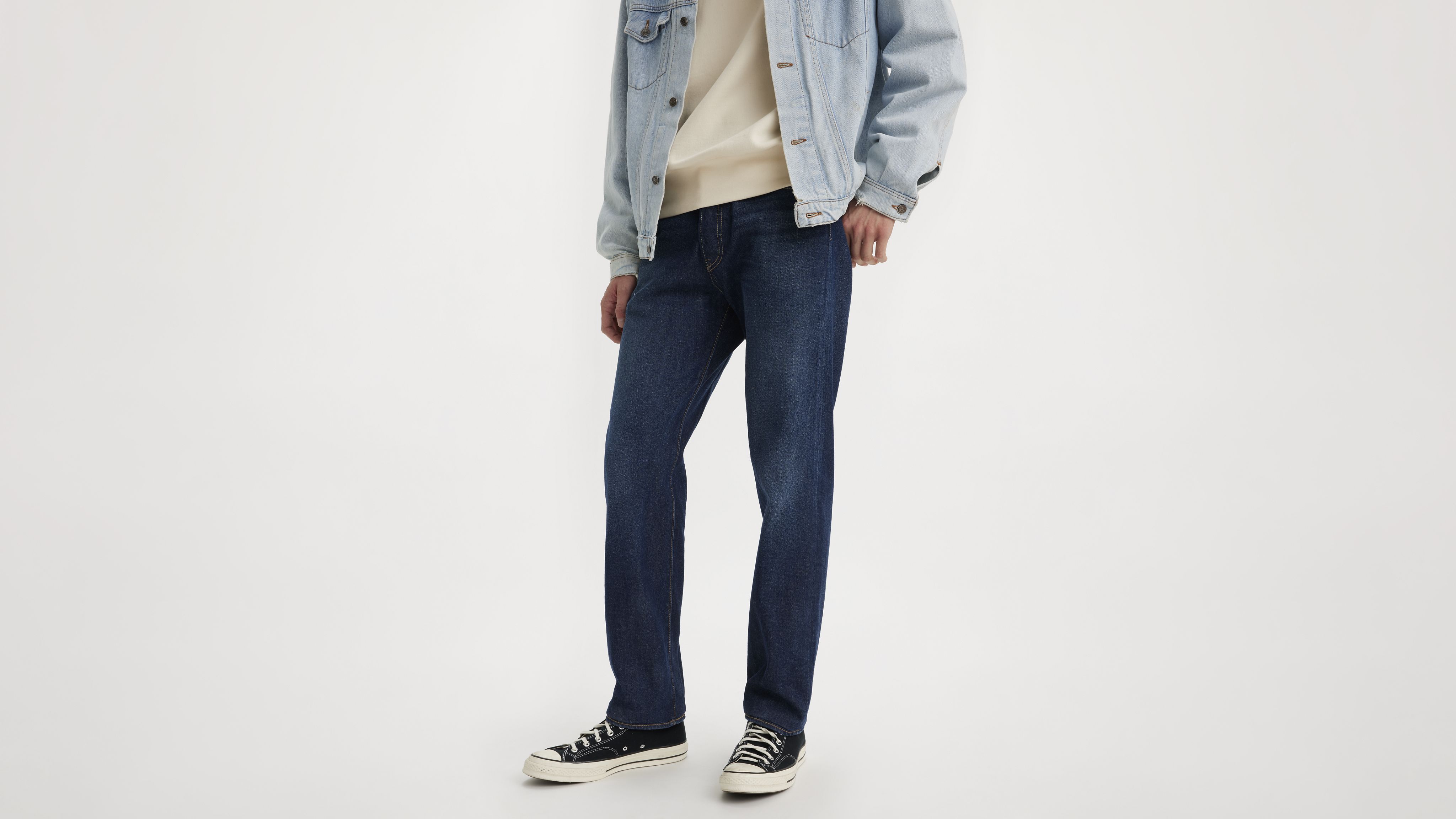 501® Slim Taper Jeans 2