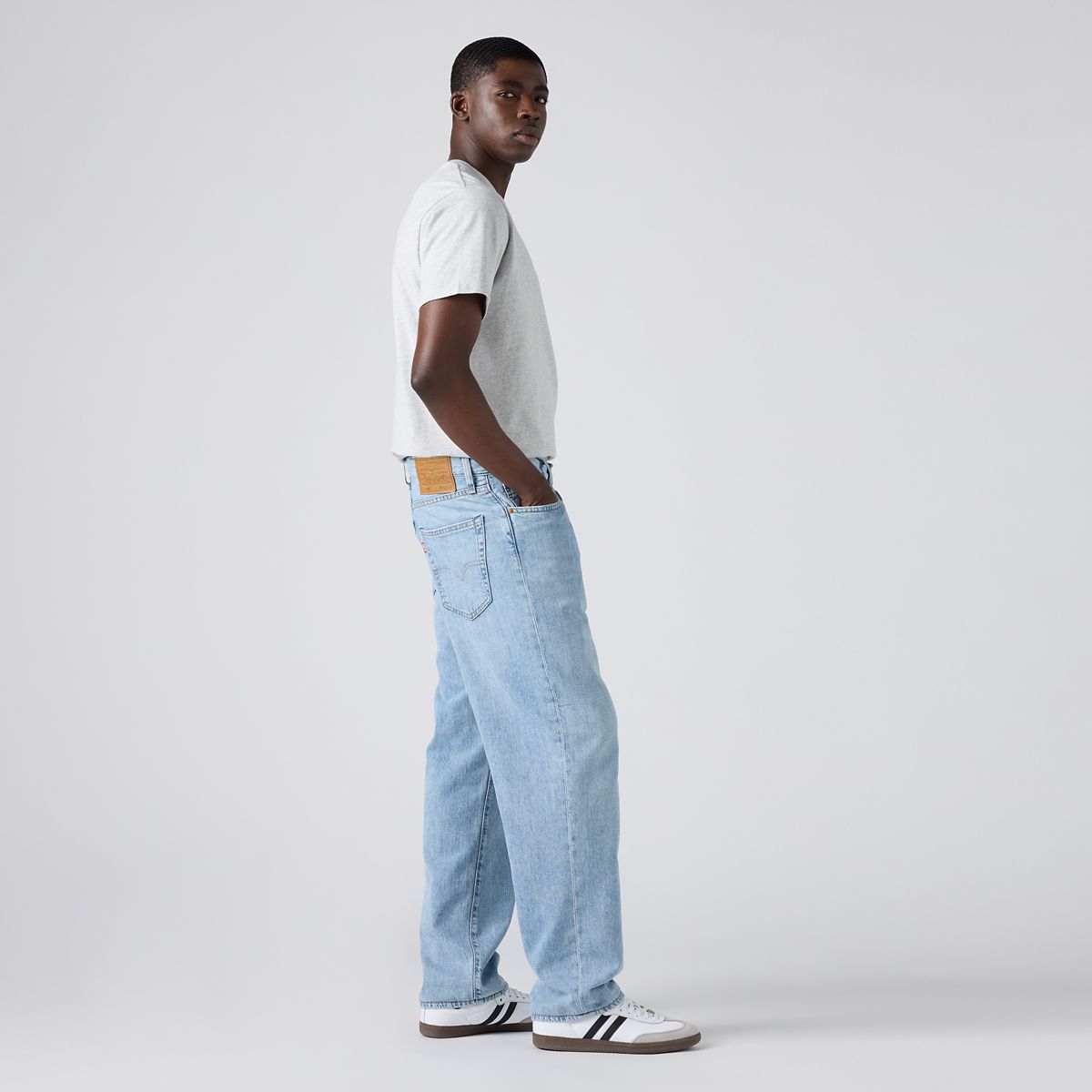 568™ Loose Linen+ Denim Men's Jeans — Varsity Academia Lightweight - Light Wash - Non-Stretch