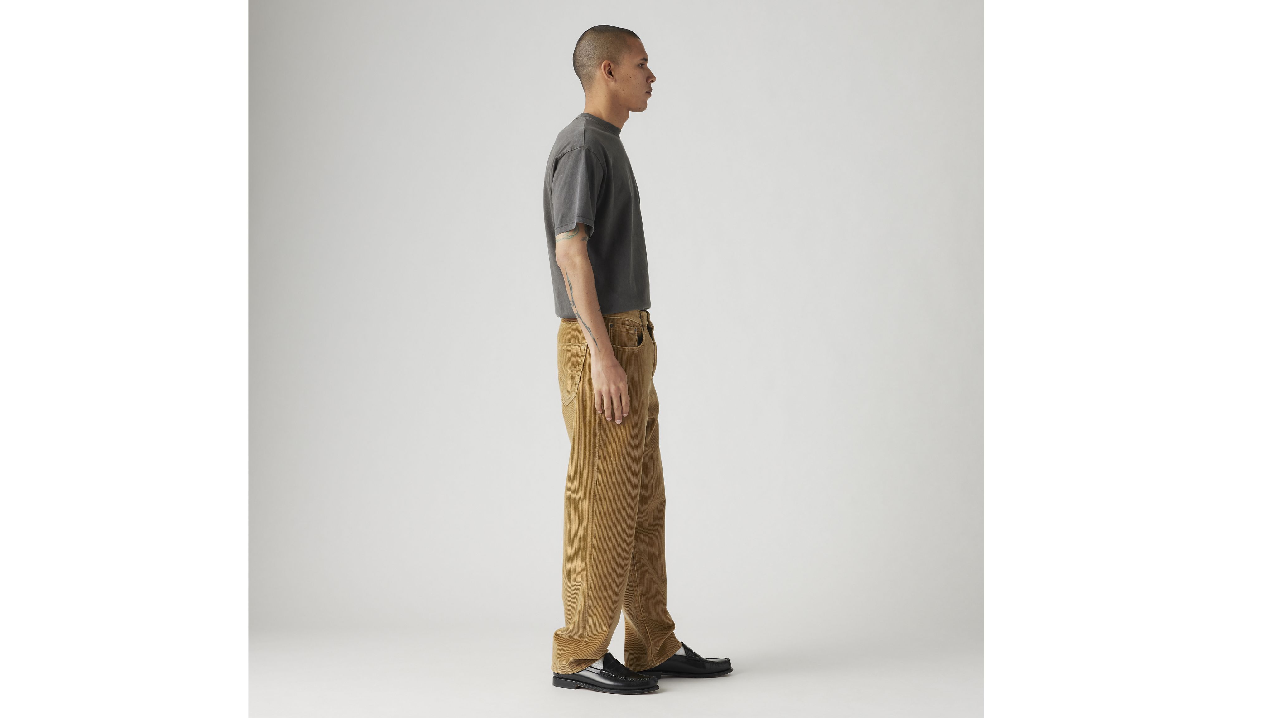 568™ Loose Straight Corduroy Men's Jeans 4