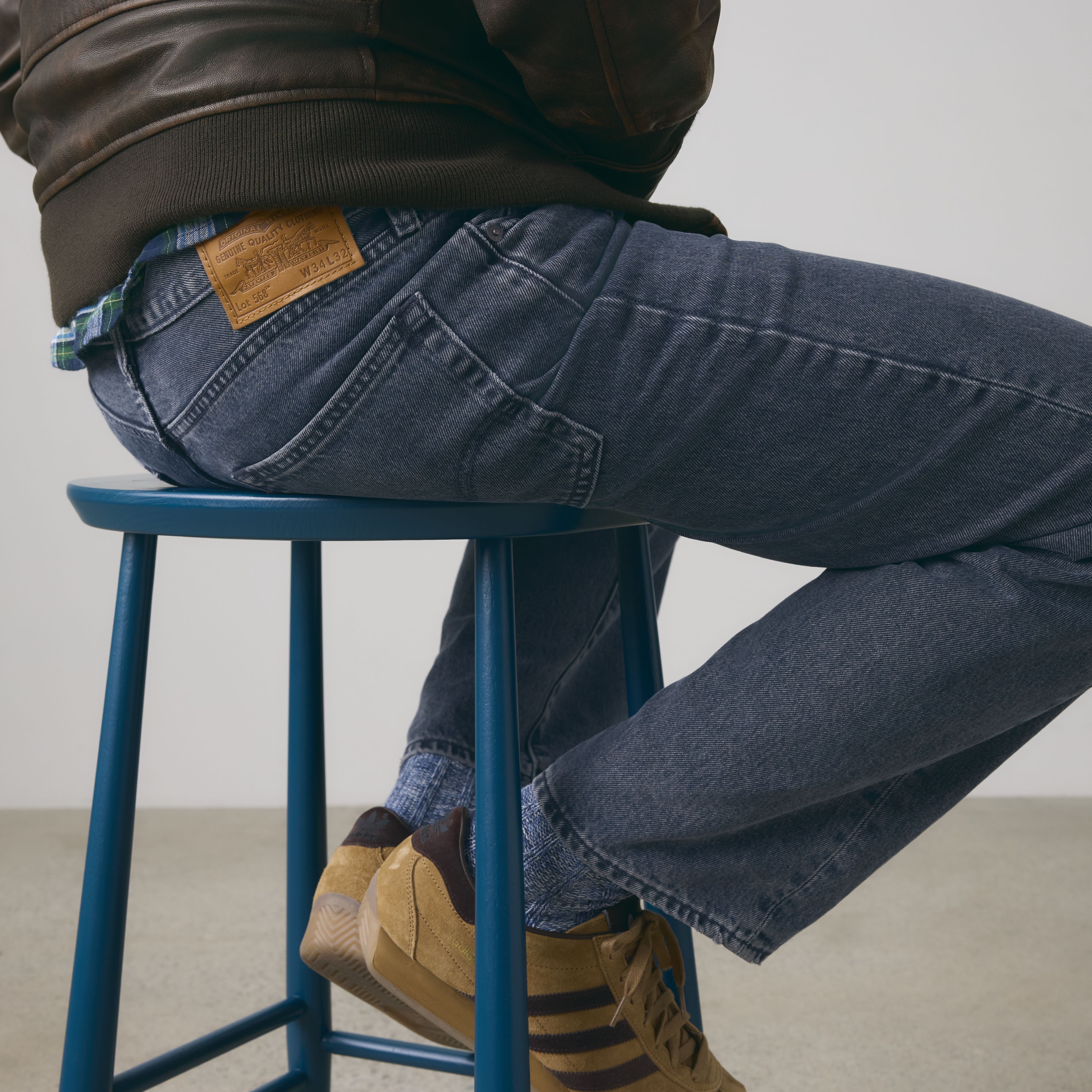 Jean 568™ Loose Straight 4