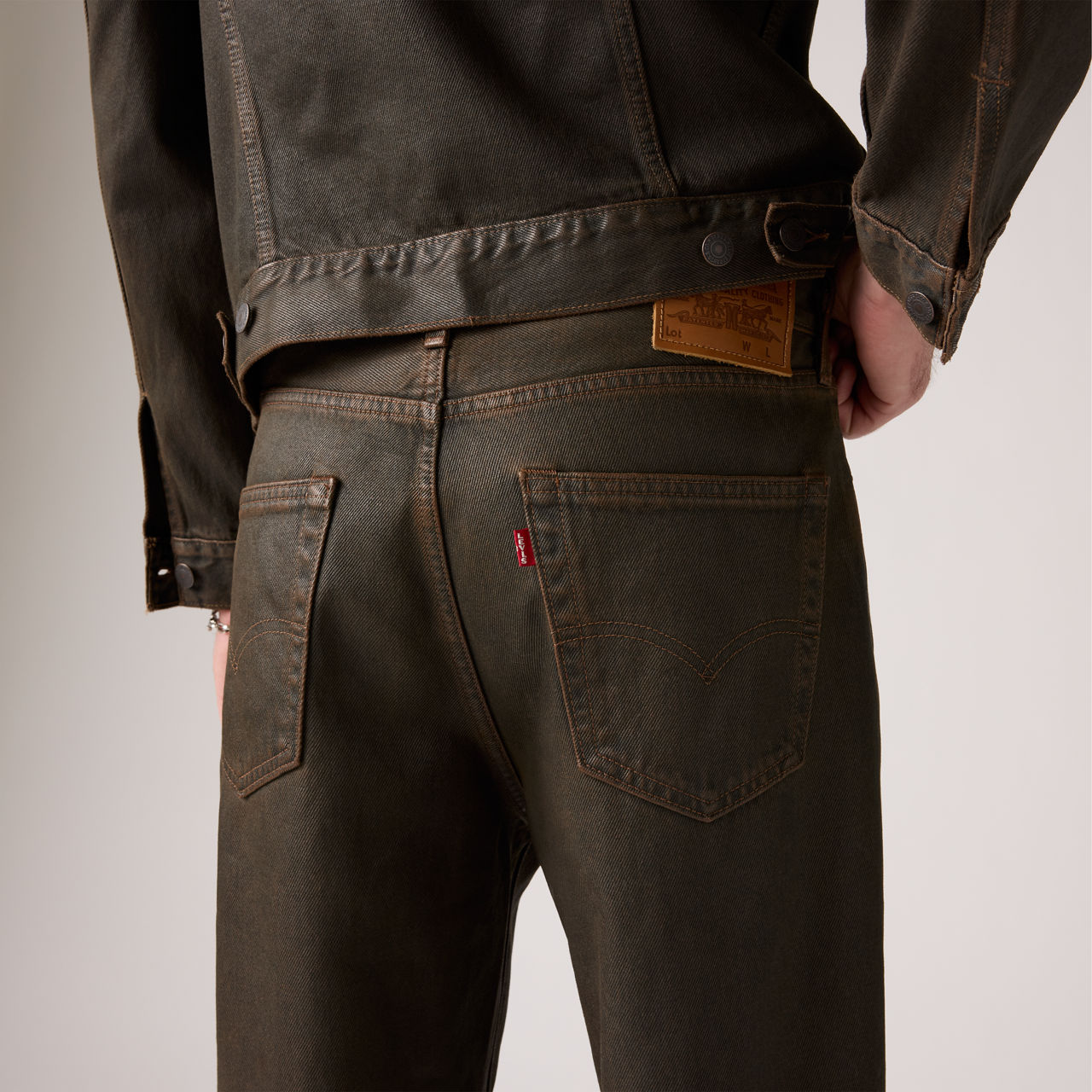 568™ Loose Straight Coated Men's Jeans 2