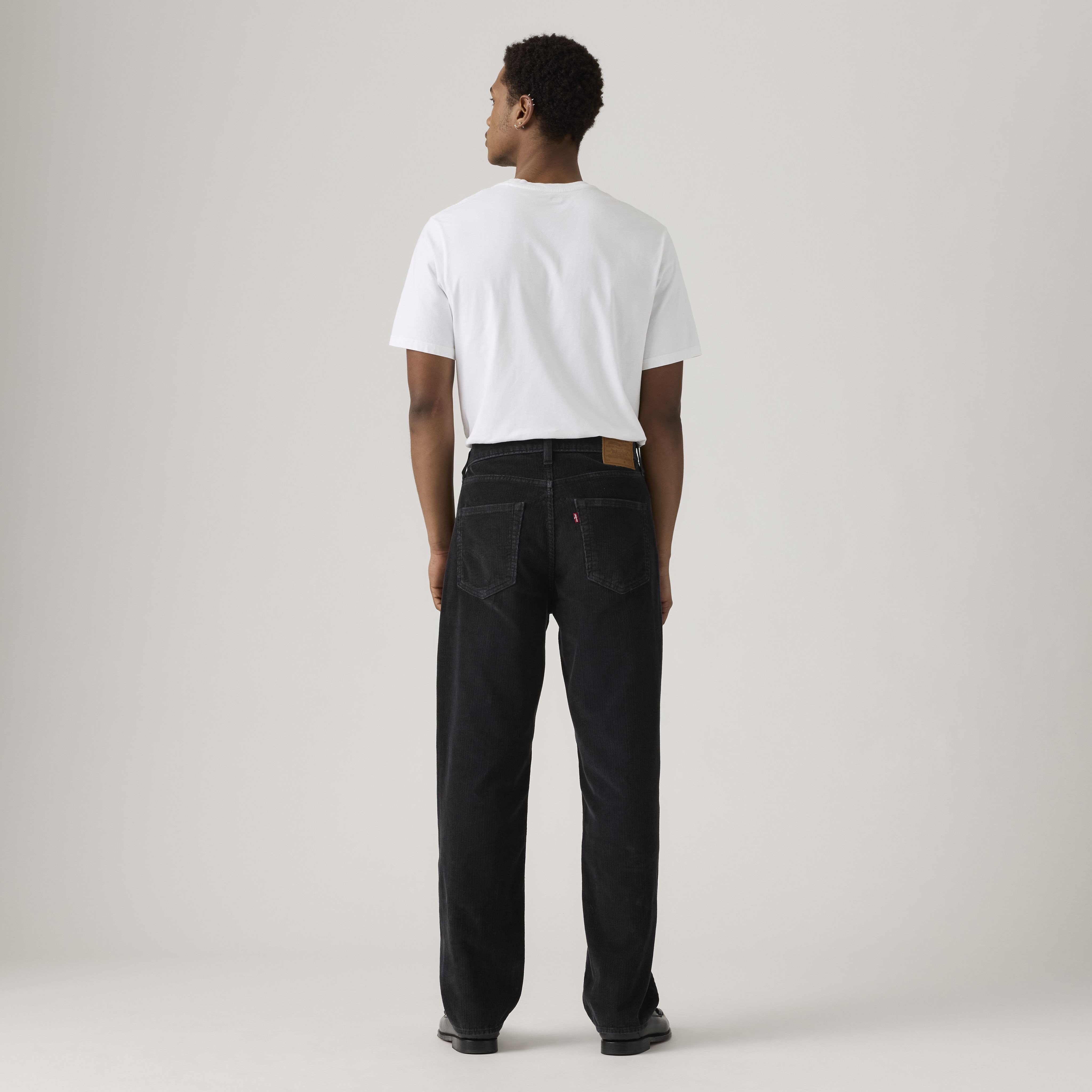 568™ Loose Straight Corduroy Jeans 3