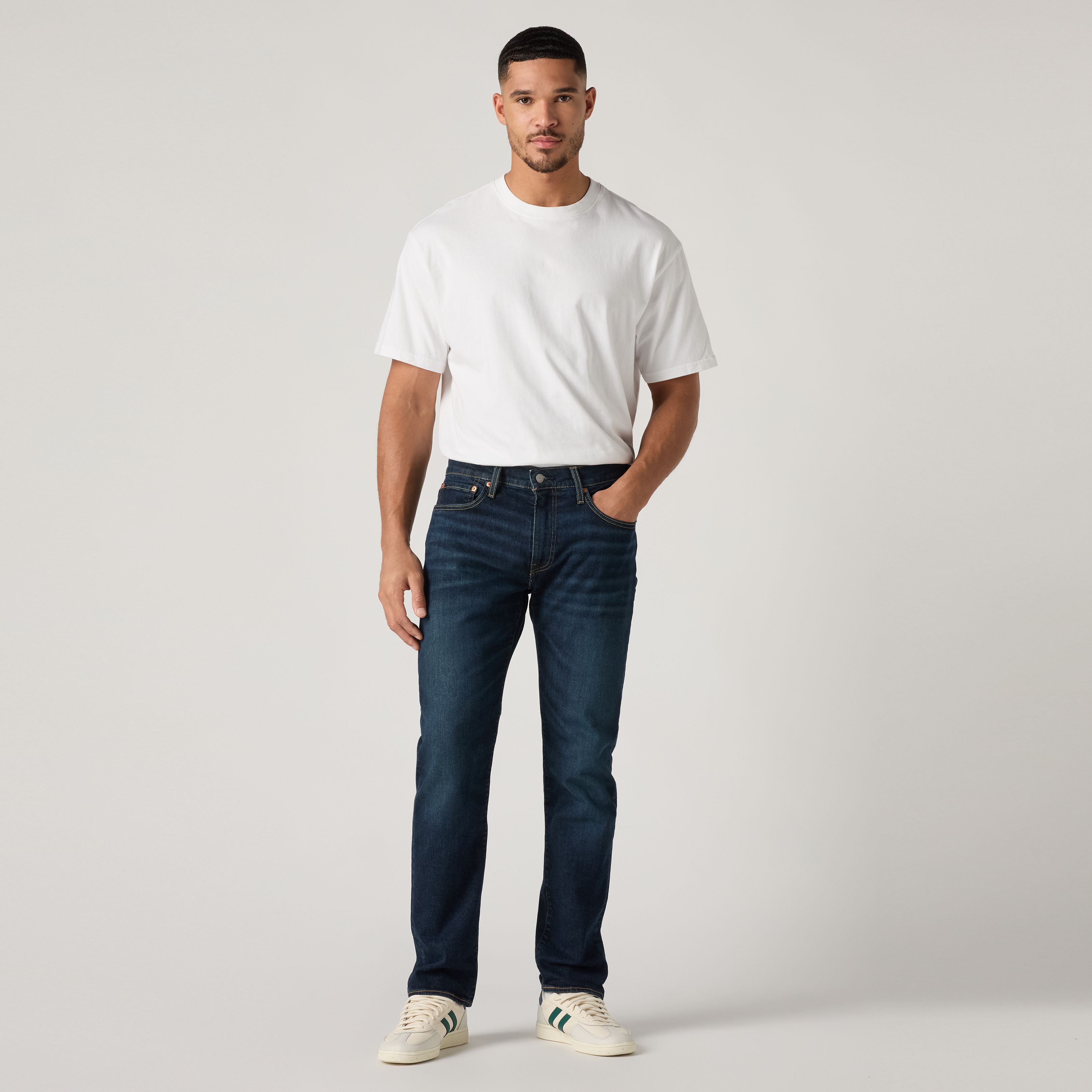 Jean de corte cónico 502™ 1