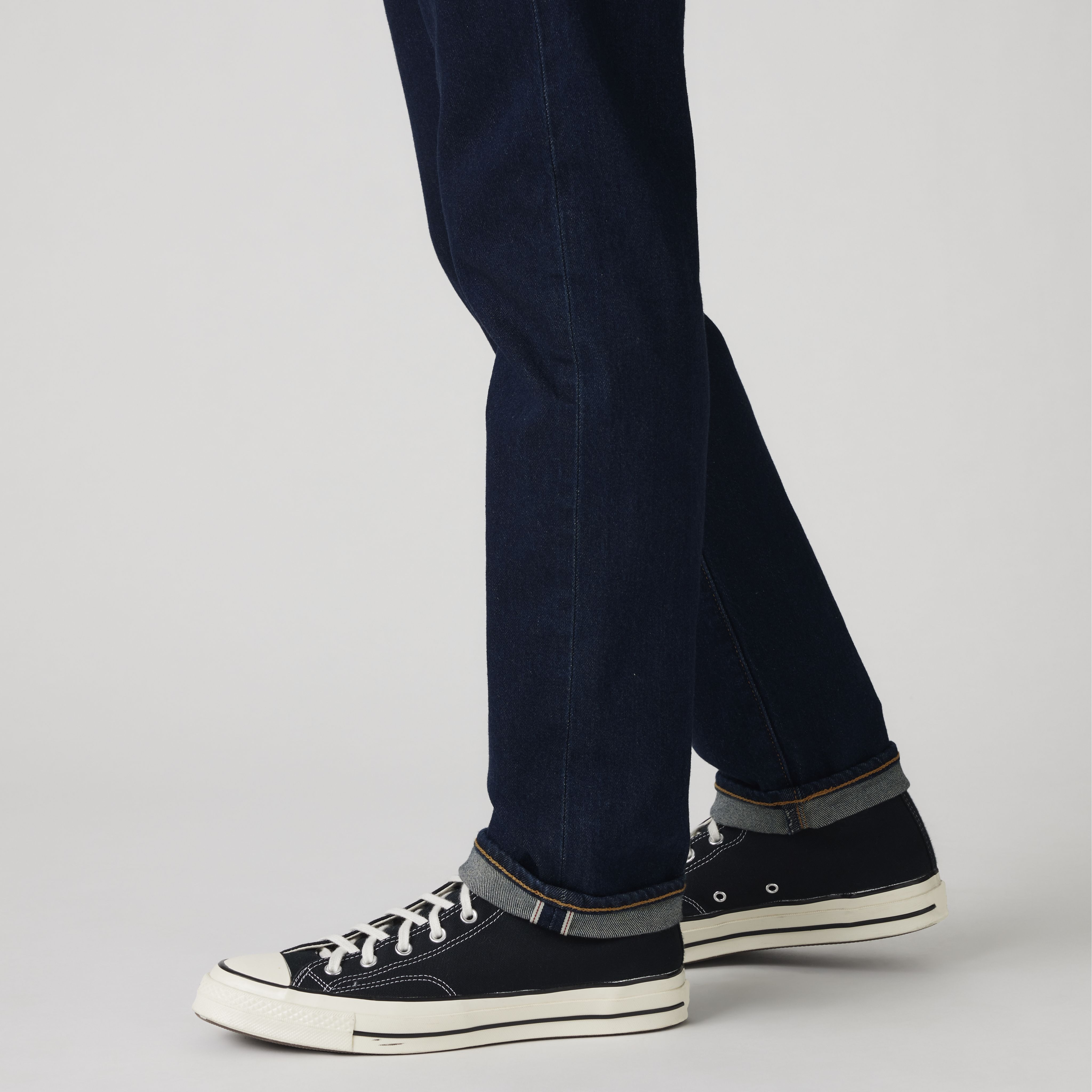 502™ Taper Fit Selvedge Men's Jeans 2