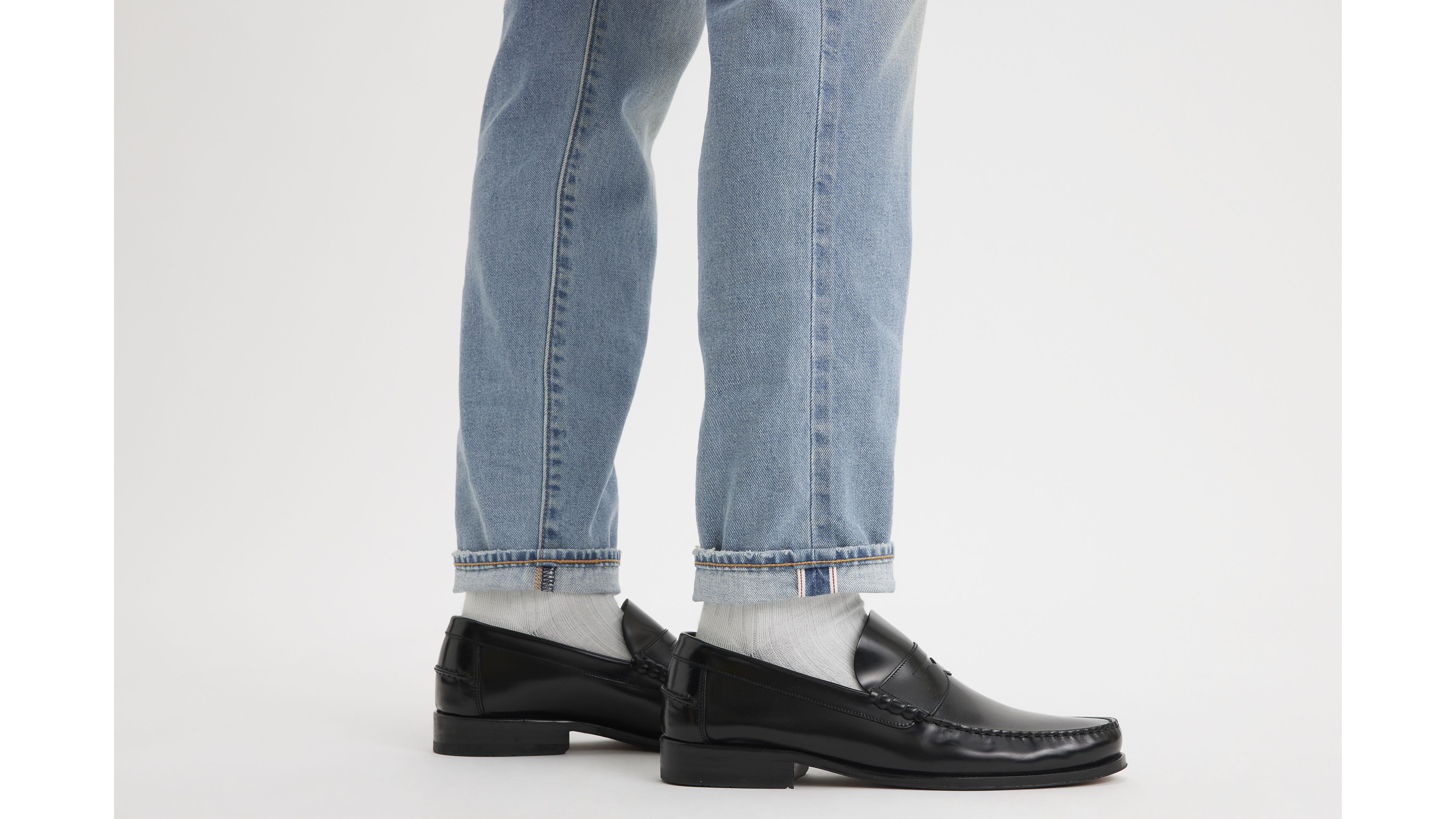 502™ Taper Fit Selvedge Men's Jeans 2