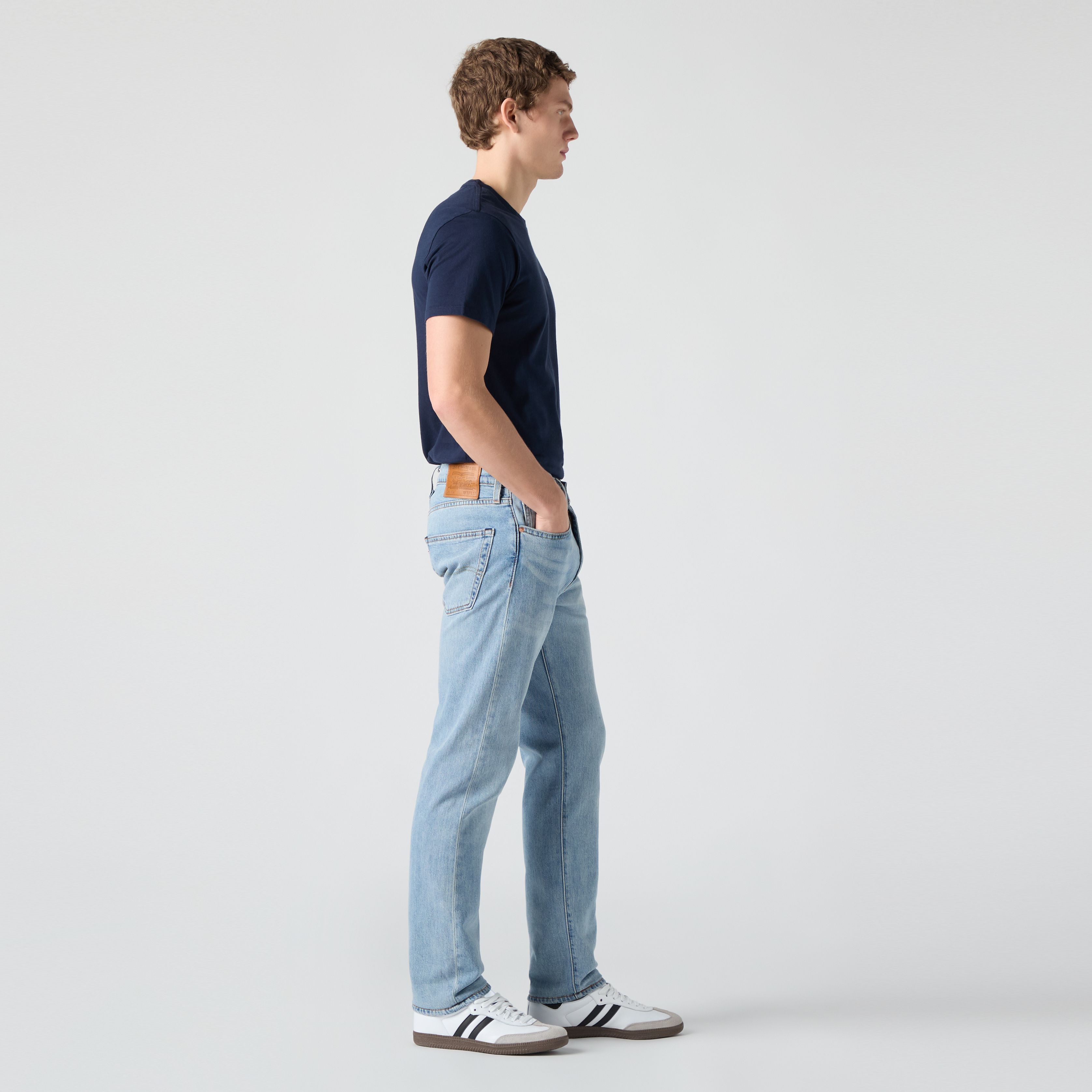 502™ Taper Jeans 4