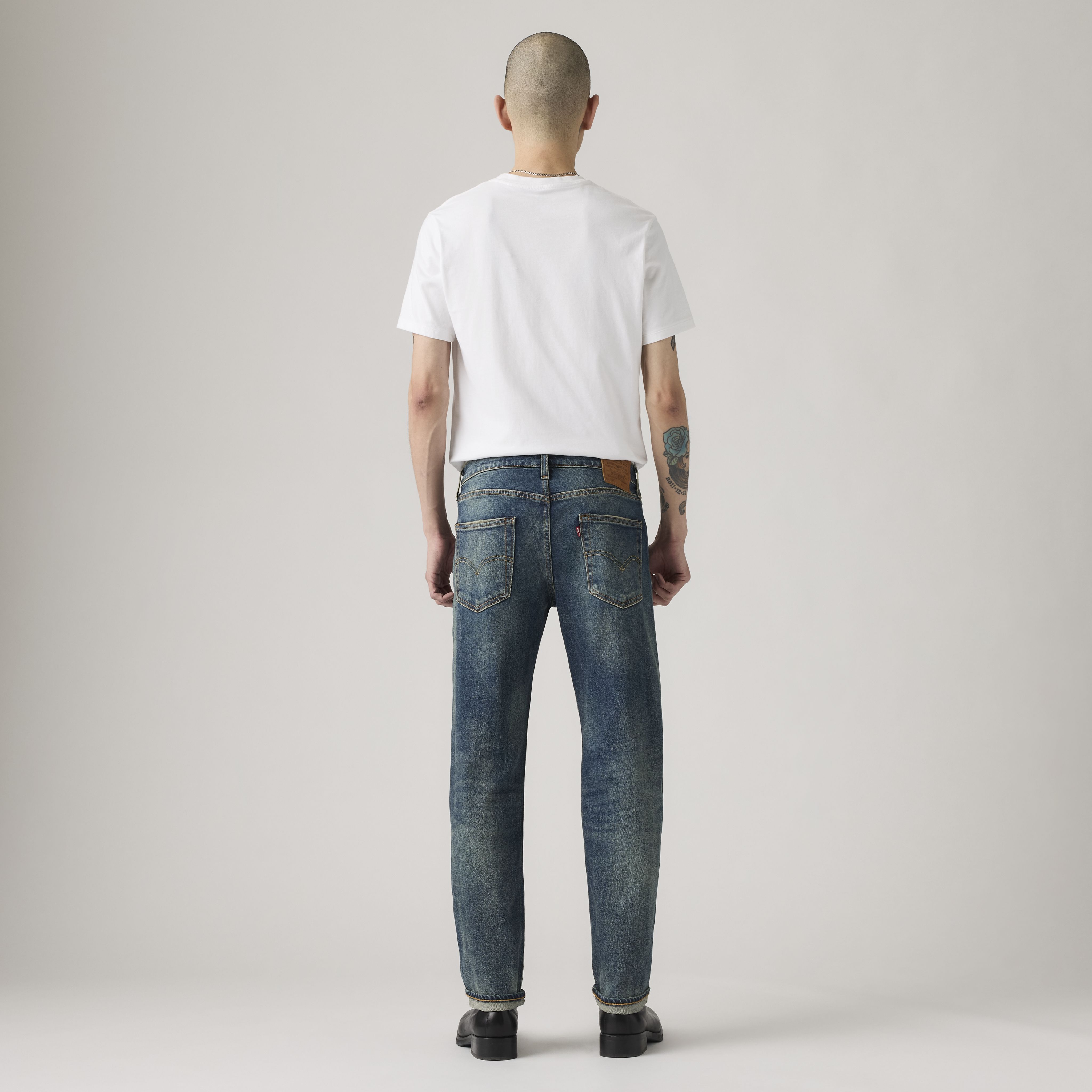 502™ Taper Fit Selvedge Men's Jeans 3