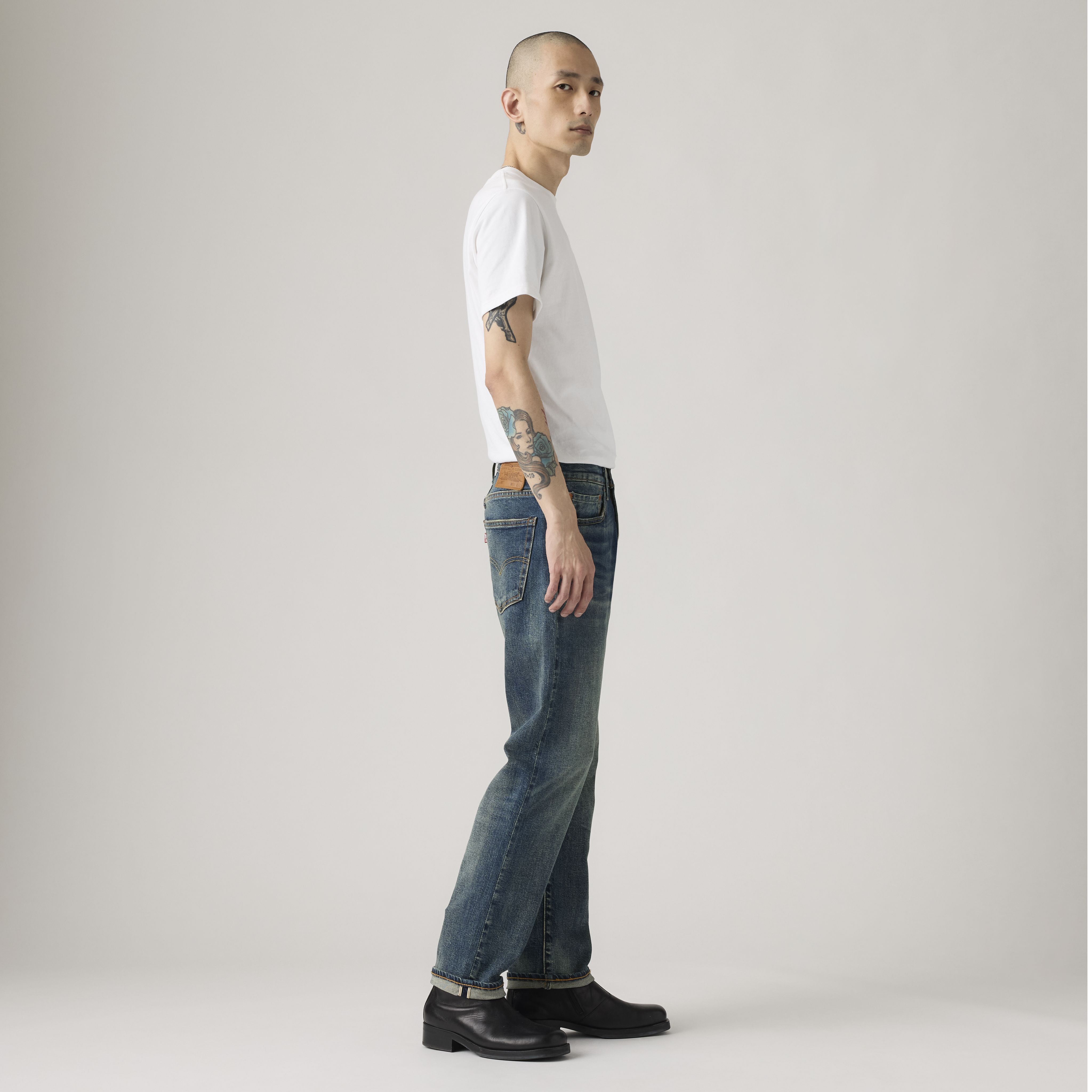 502™ Taper Fit Selvedge Men's Jeans 4