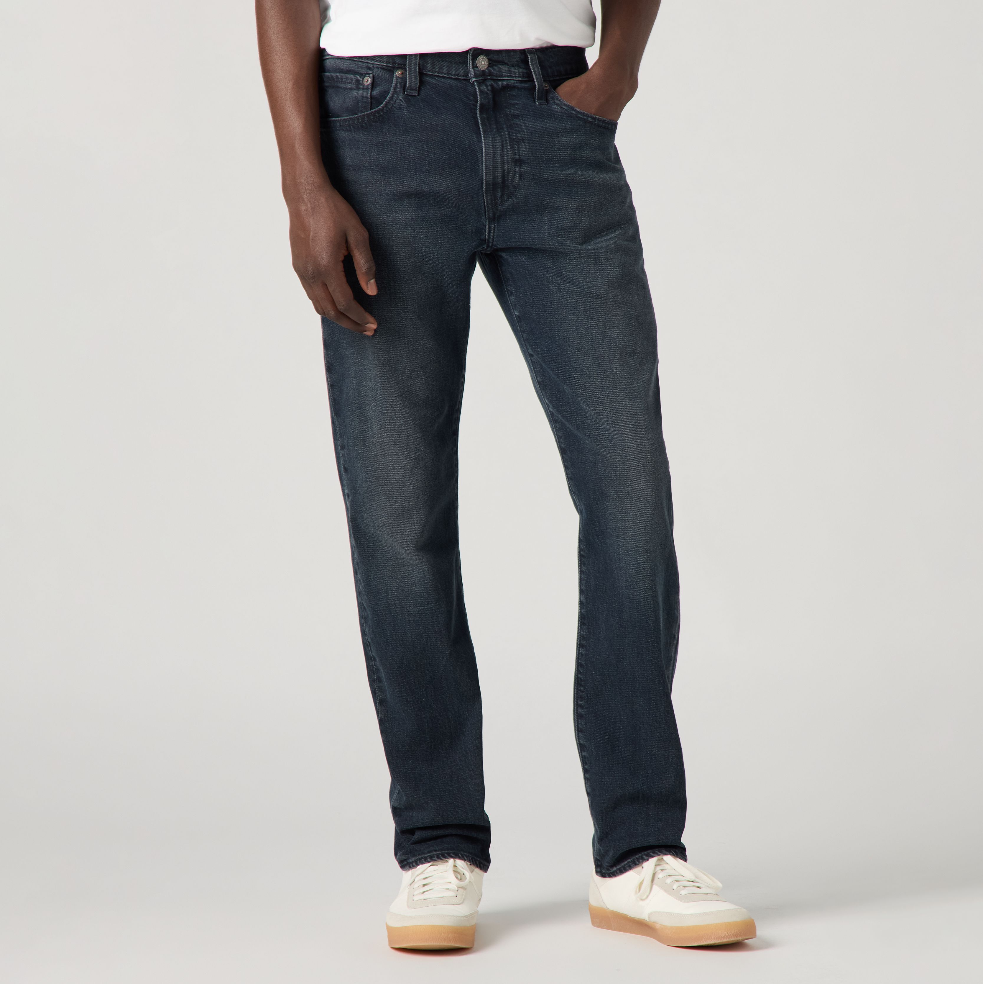 502™ Taper Jeans 2