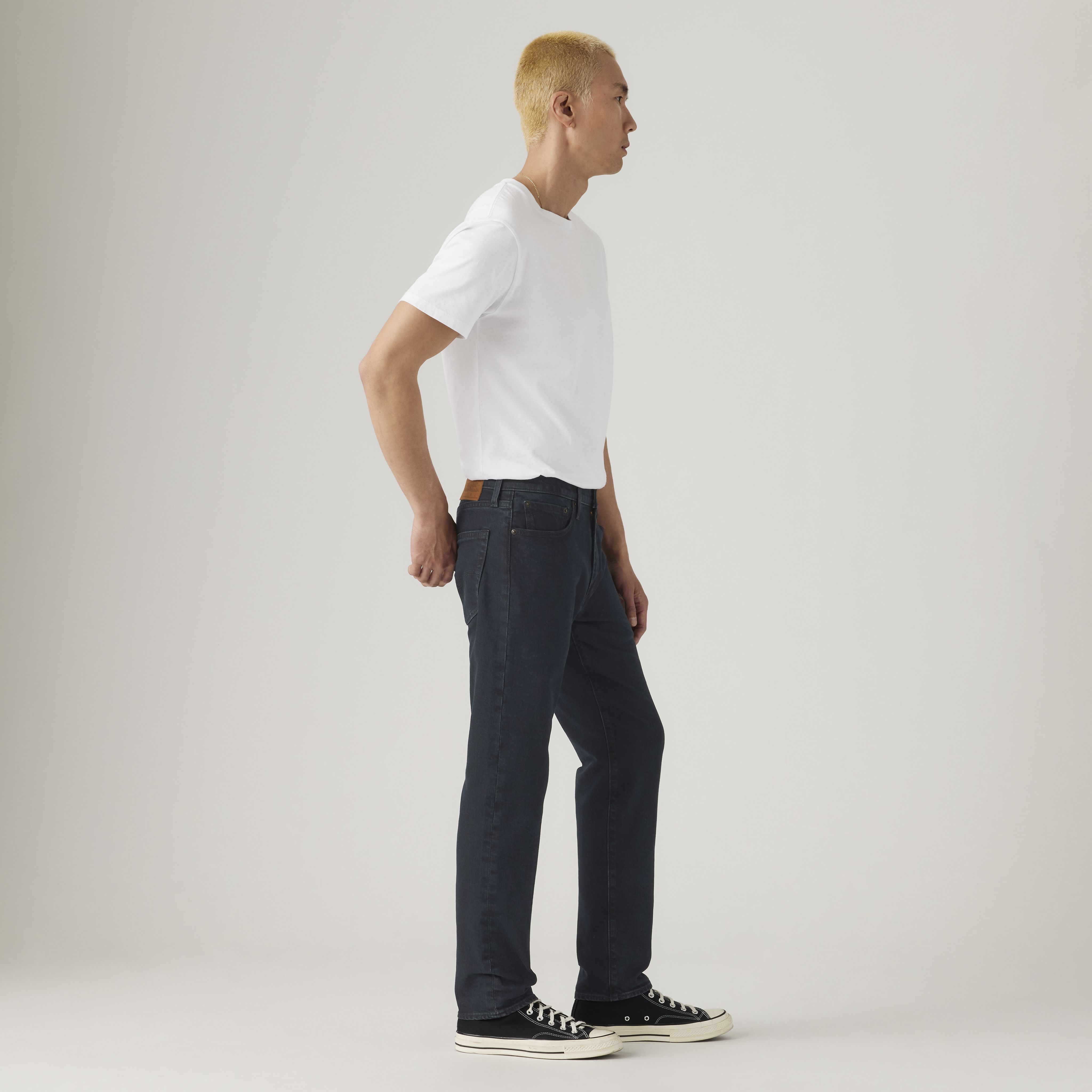 502™ Taper Fit Men's Jeans - Black | Levi's® US