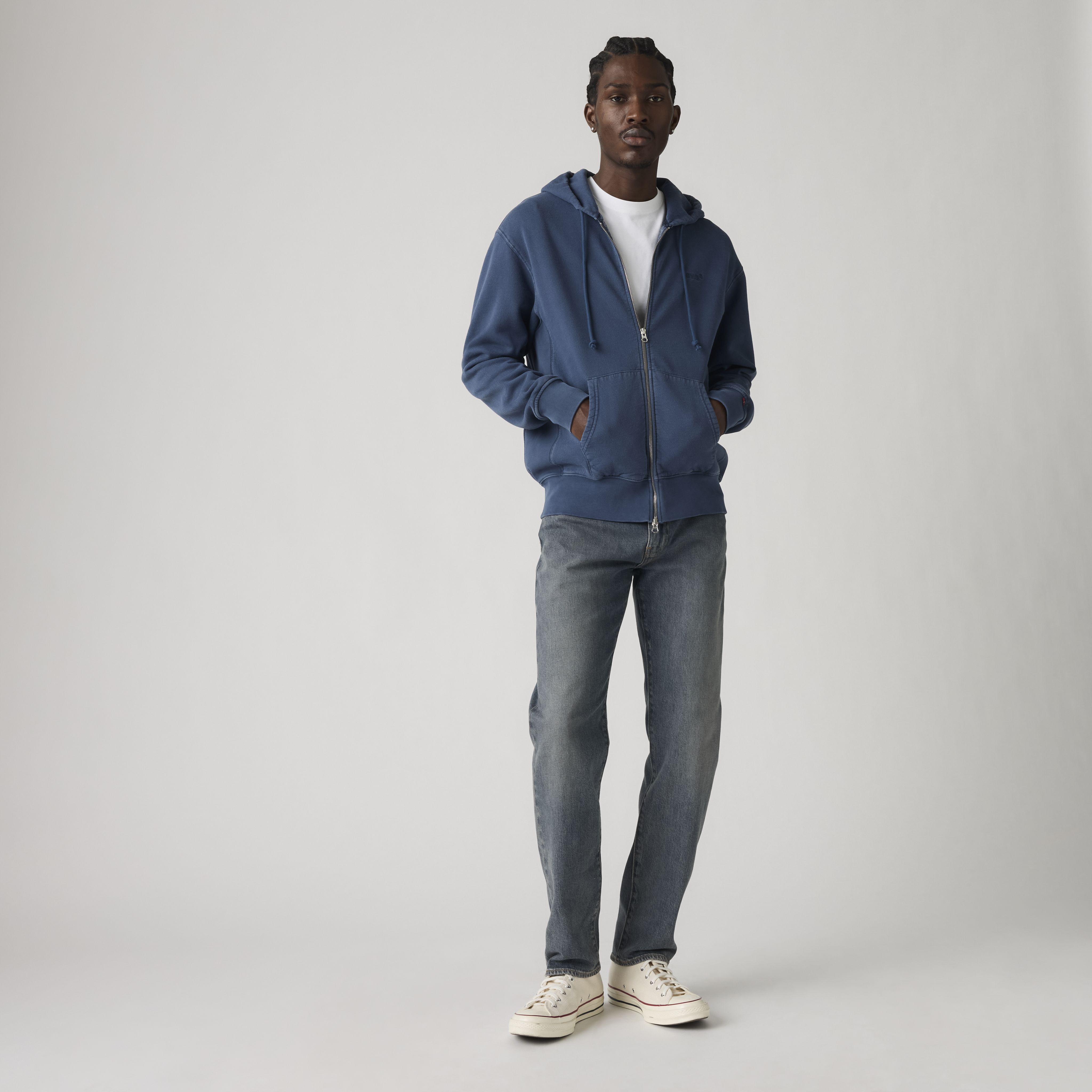 502™ Taper Jeans 1