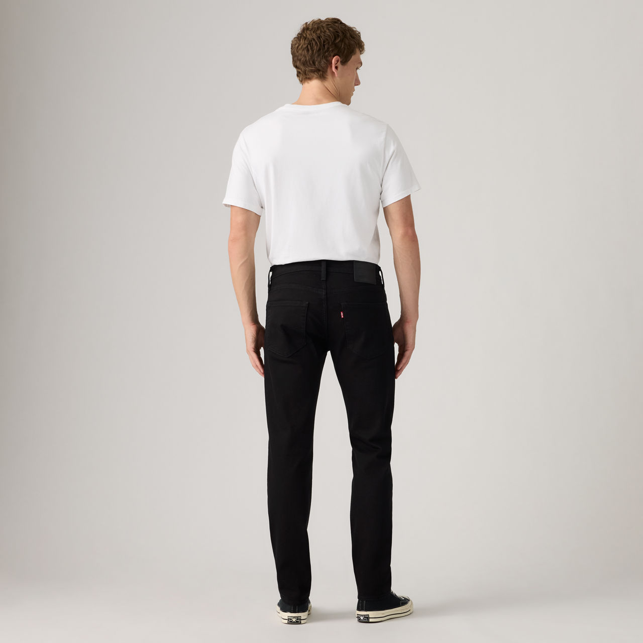 502™ Taper Jeans 3