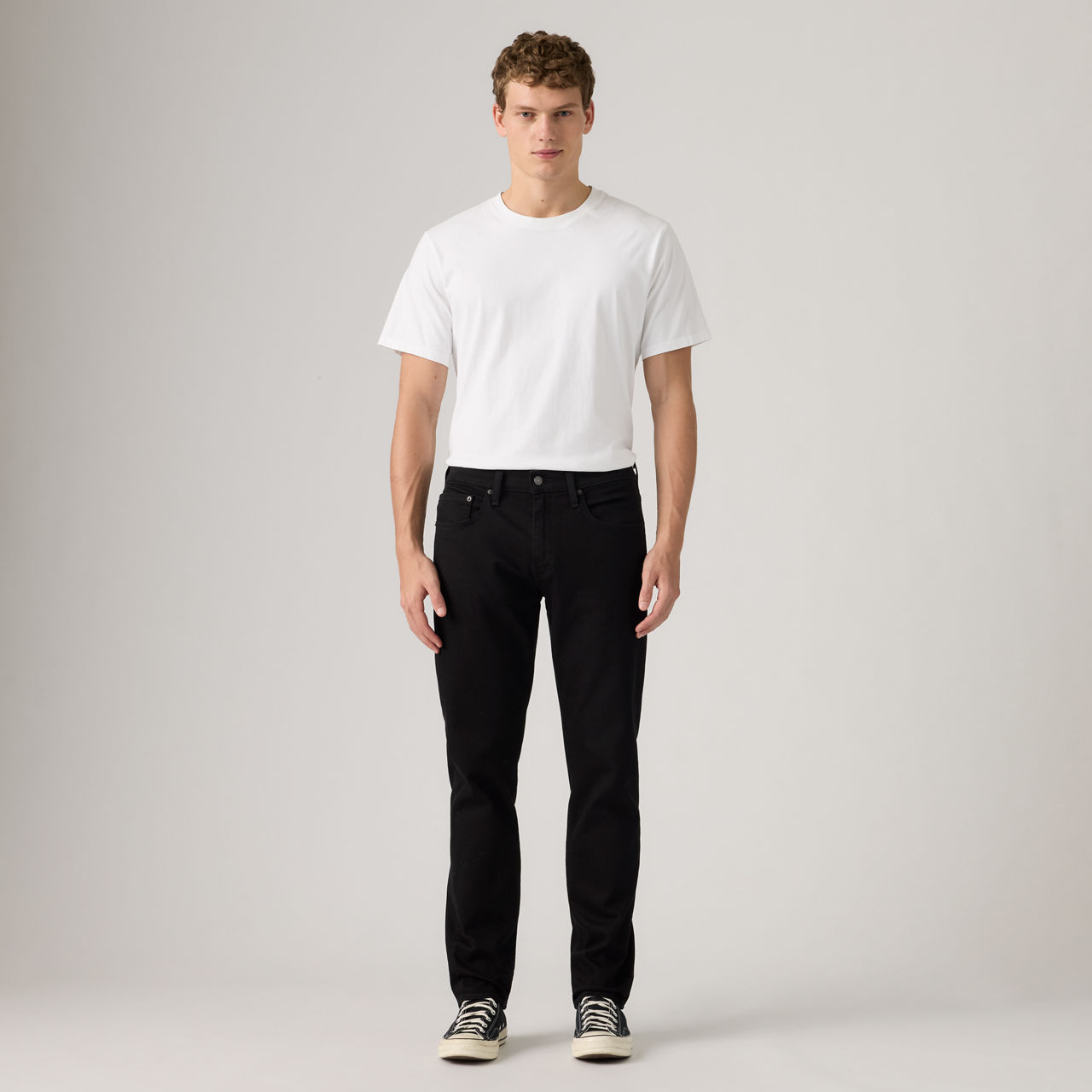 502™ Taper Jeans 5