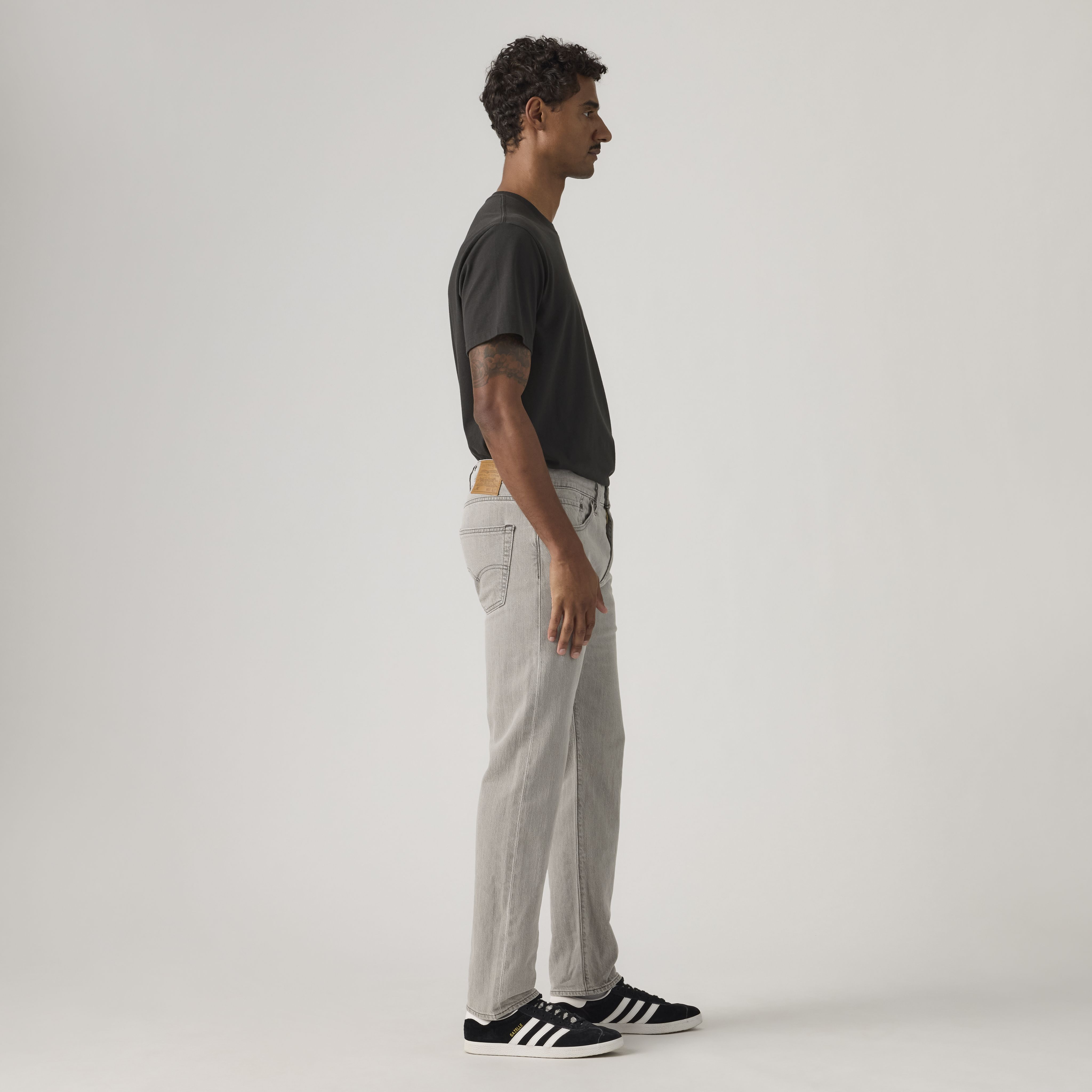 502™ Taper Jeans 4