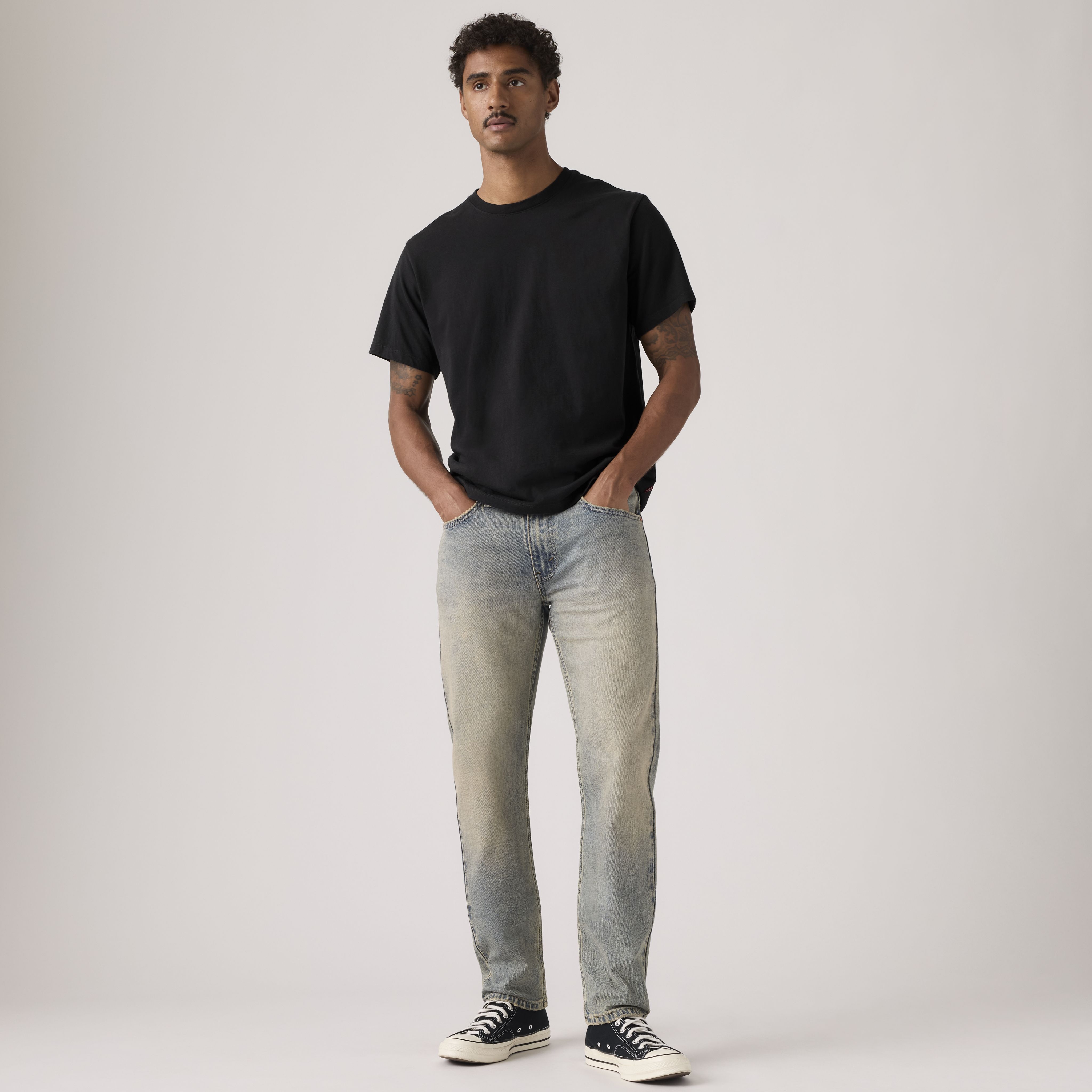 502™ Taper Jeans 1