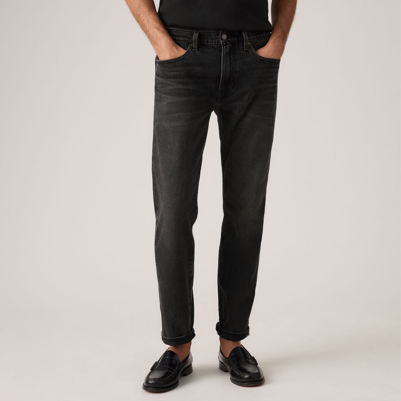 502™ Taper Jeans 2