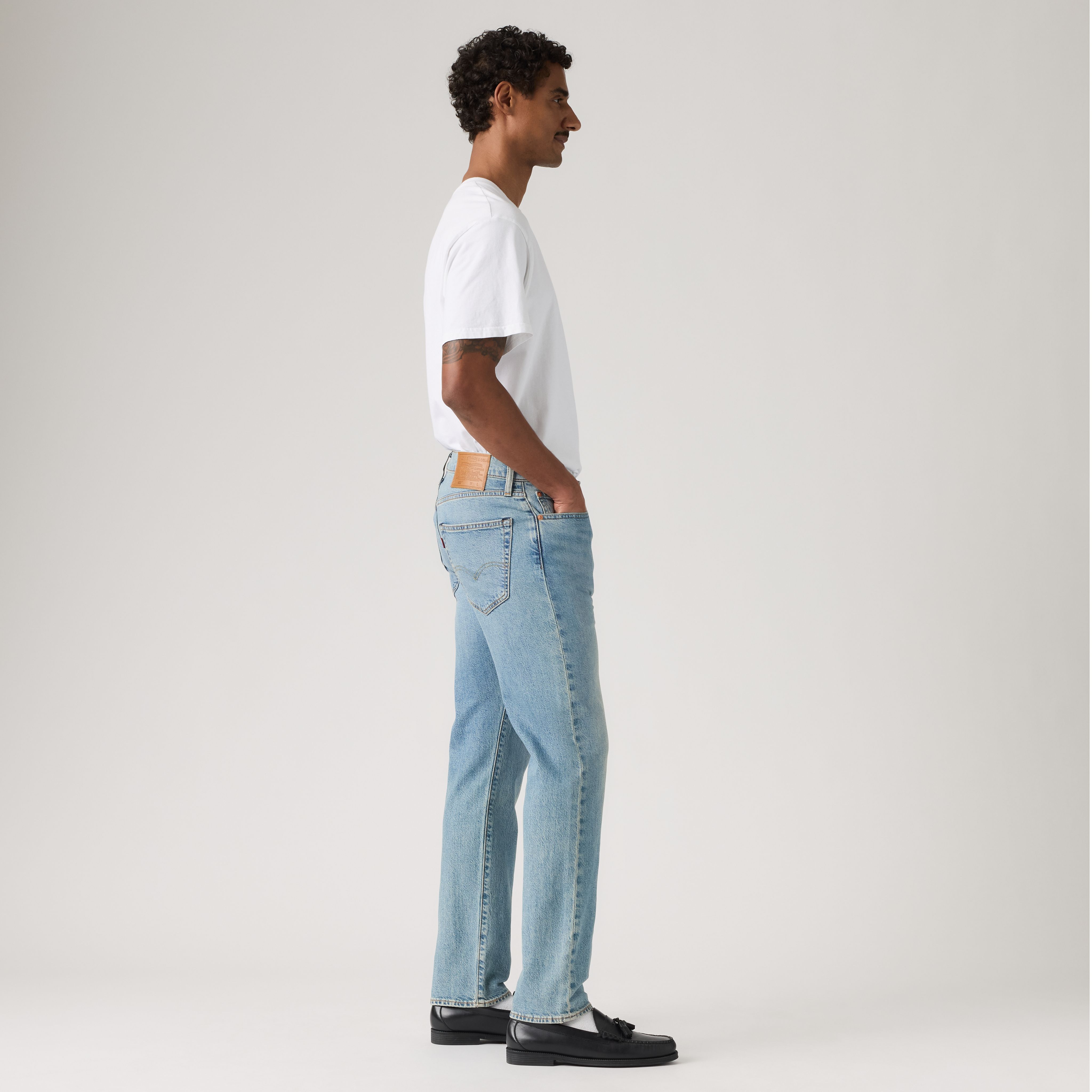502™ Taper Jeans 4