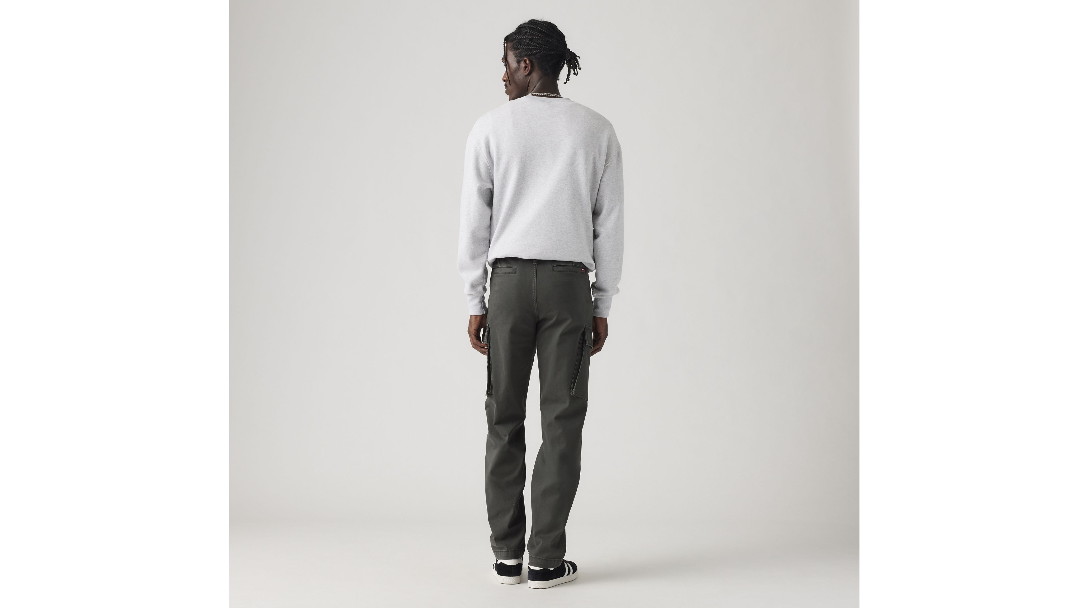 Pantalon XX cargo fuselé 3