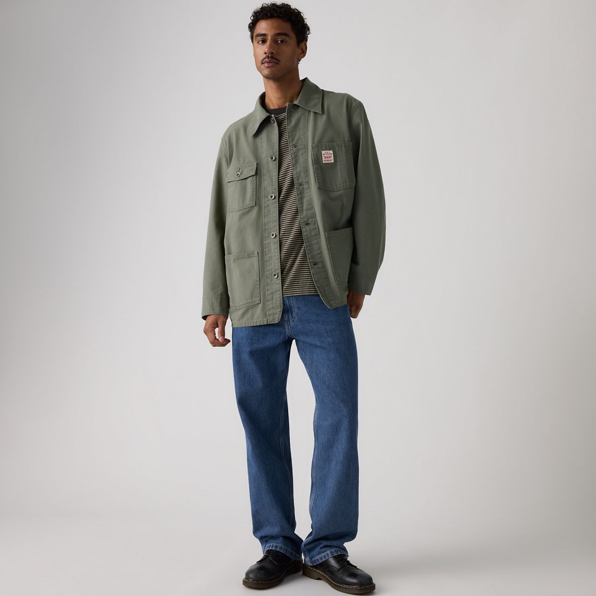 568™ Loose Straight Carpenter Men's Jeans — Safe In Charm - Medium Wash - Non-Stretch
