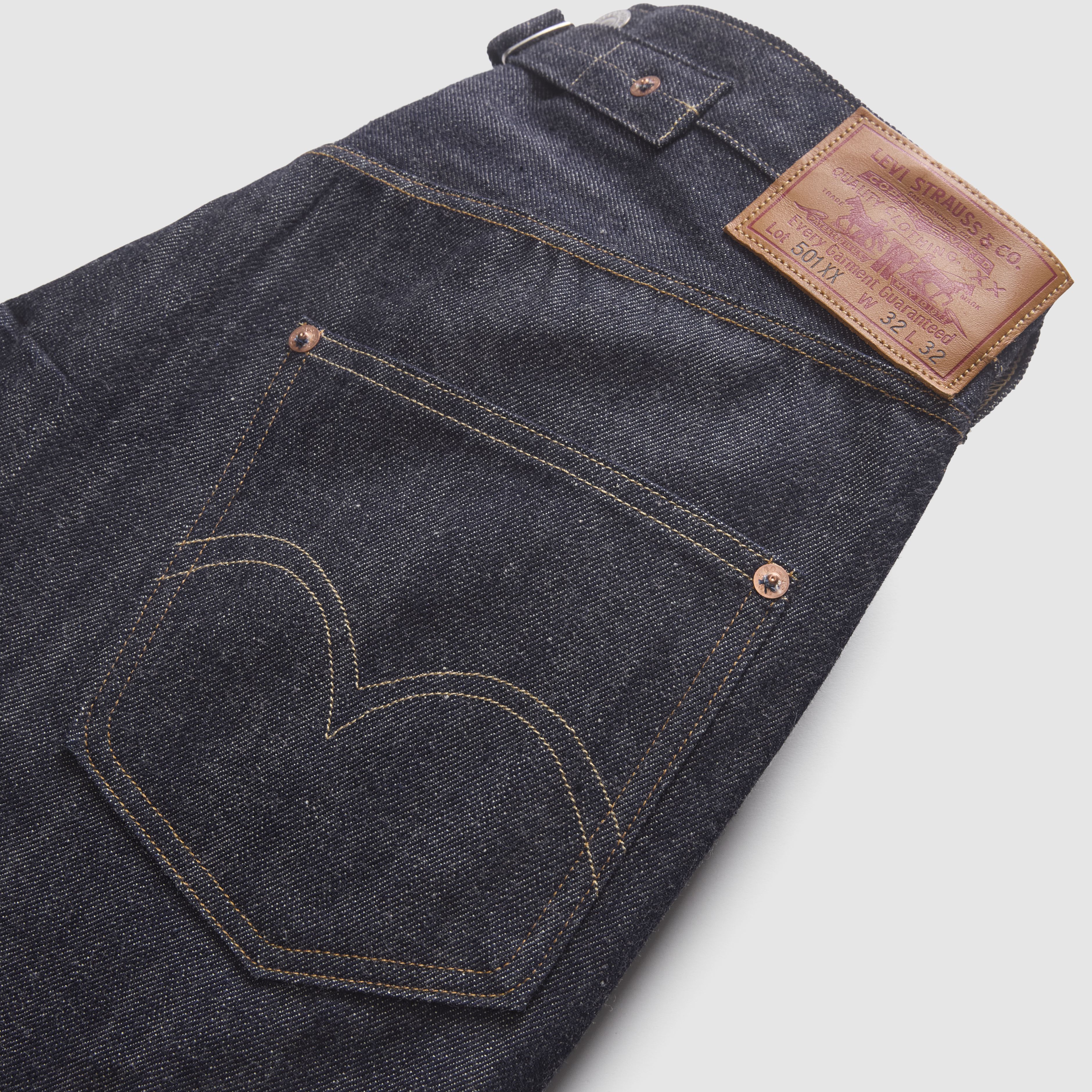 Levi's® Vintage Clothing 1922 501® Jeans 8