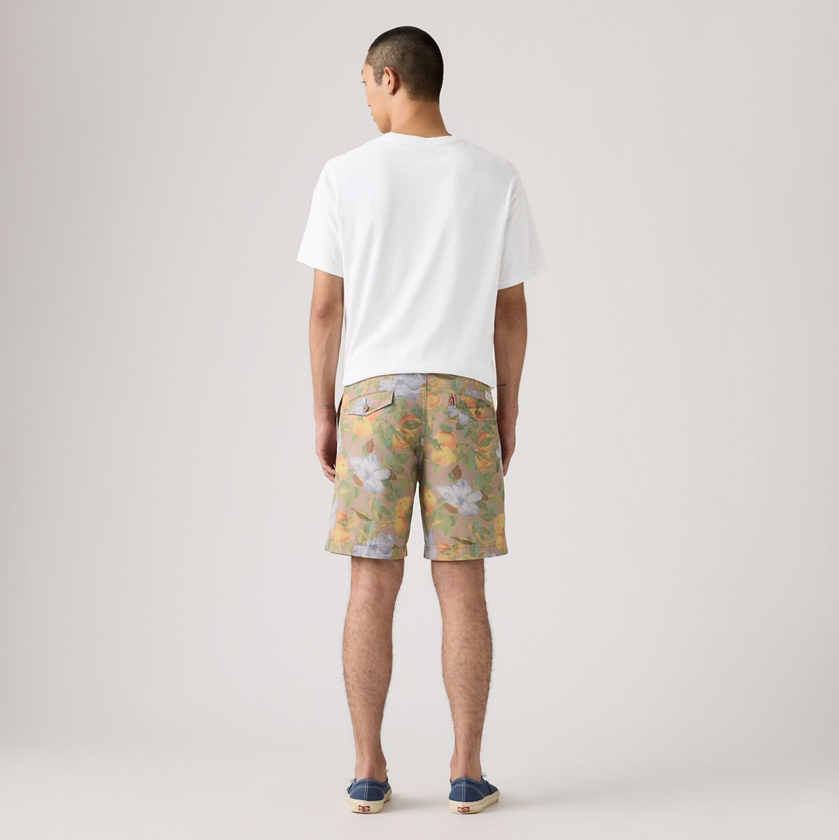 XX Chino Authentic Relaxed Seersucker 8" Men's Shorts — Alicante Floral Multi Fruit - Multi-Color