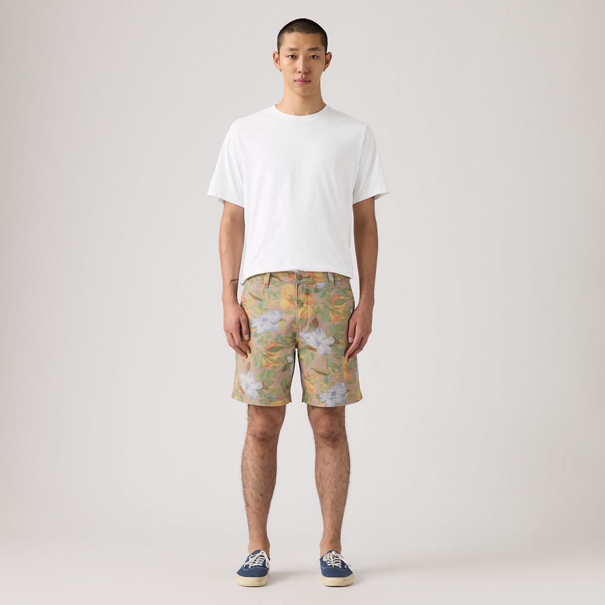 XX Chino Authentic Relaxed Seersucker 8" Men's Shorts — Alicante Floral Multi Fruit - Multi-Color