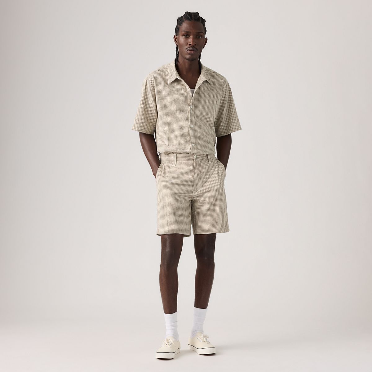 XX Chino Authentic Relaxed Seersucker 8" Men's Shorts — Cadiz Plaid Silver Birch - Brown