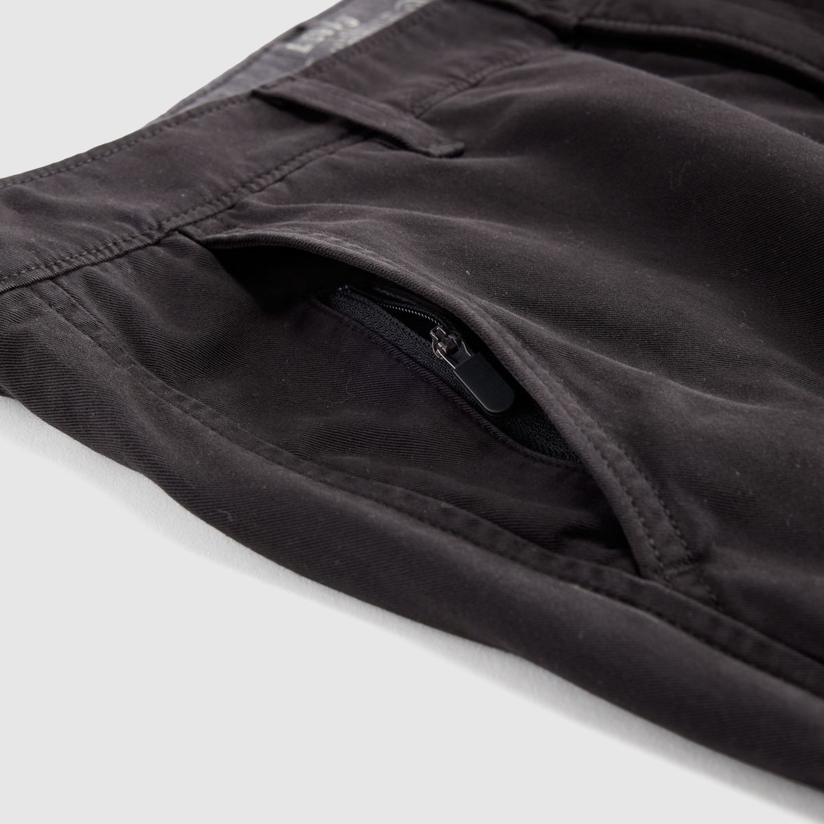 XX Chino Authentic Relaxed Men's Pants — Meteorite - Black