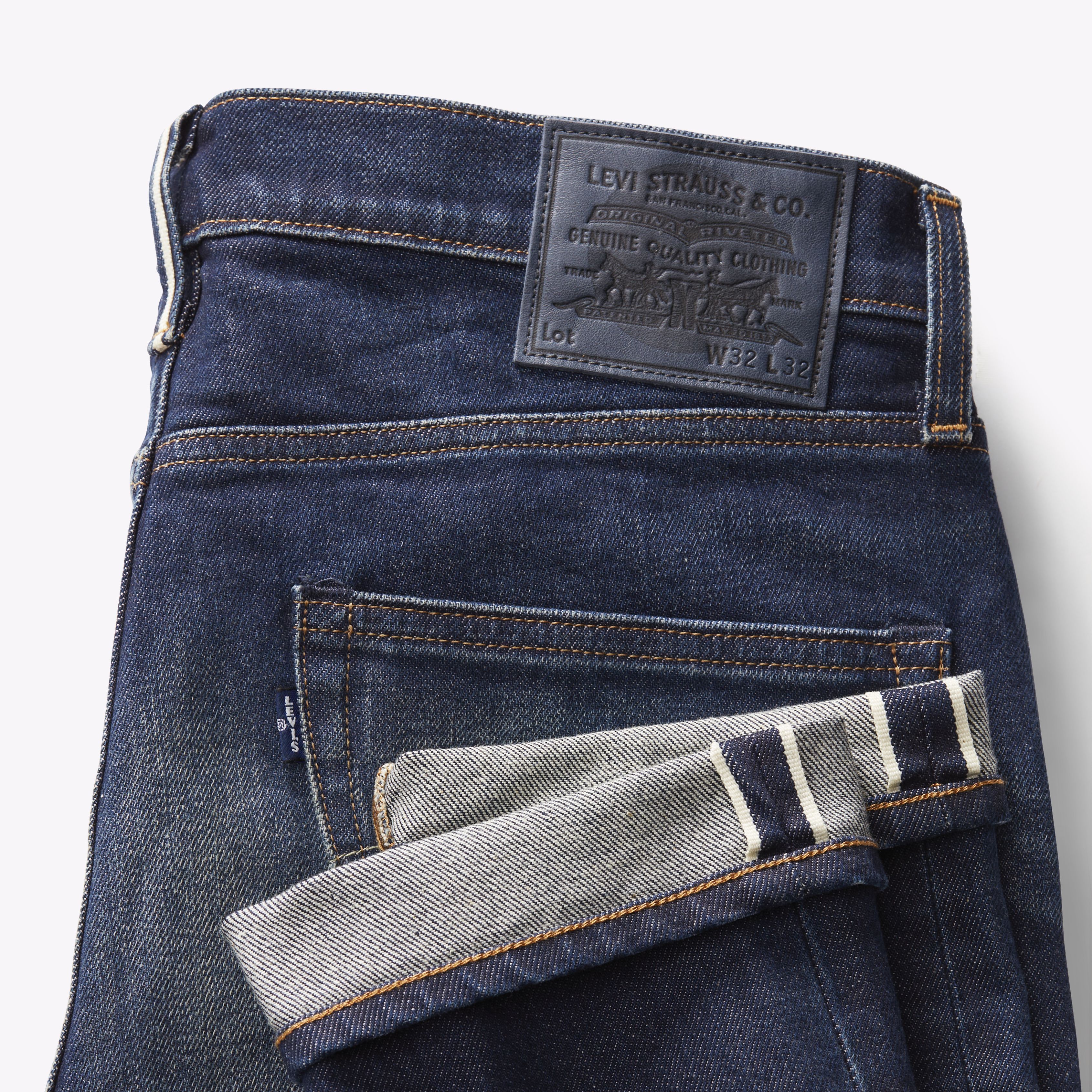 Levi’s® Men’s Selvedge 512™ Slim Taper Jeans 8
