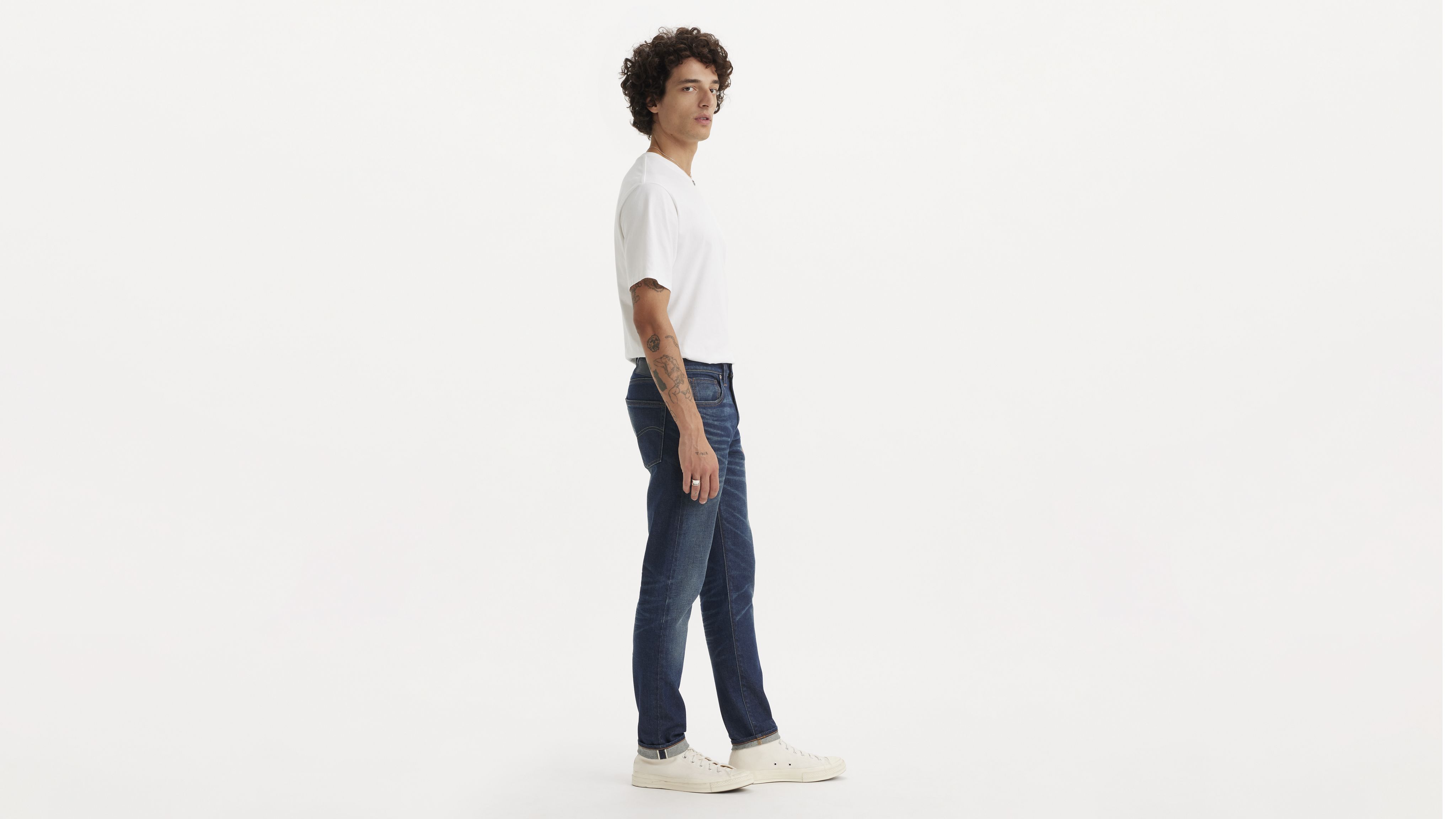 Levi’s® Men’s Selvedge 512™ Slim Taper Jeans 4