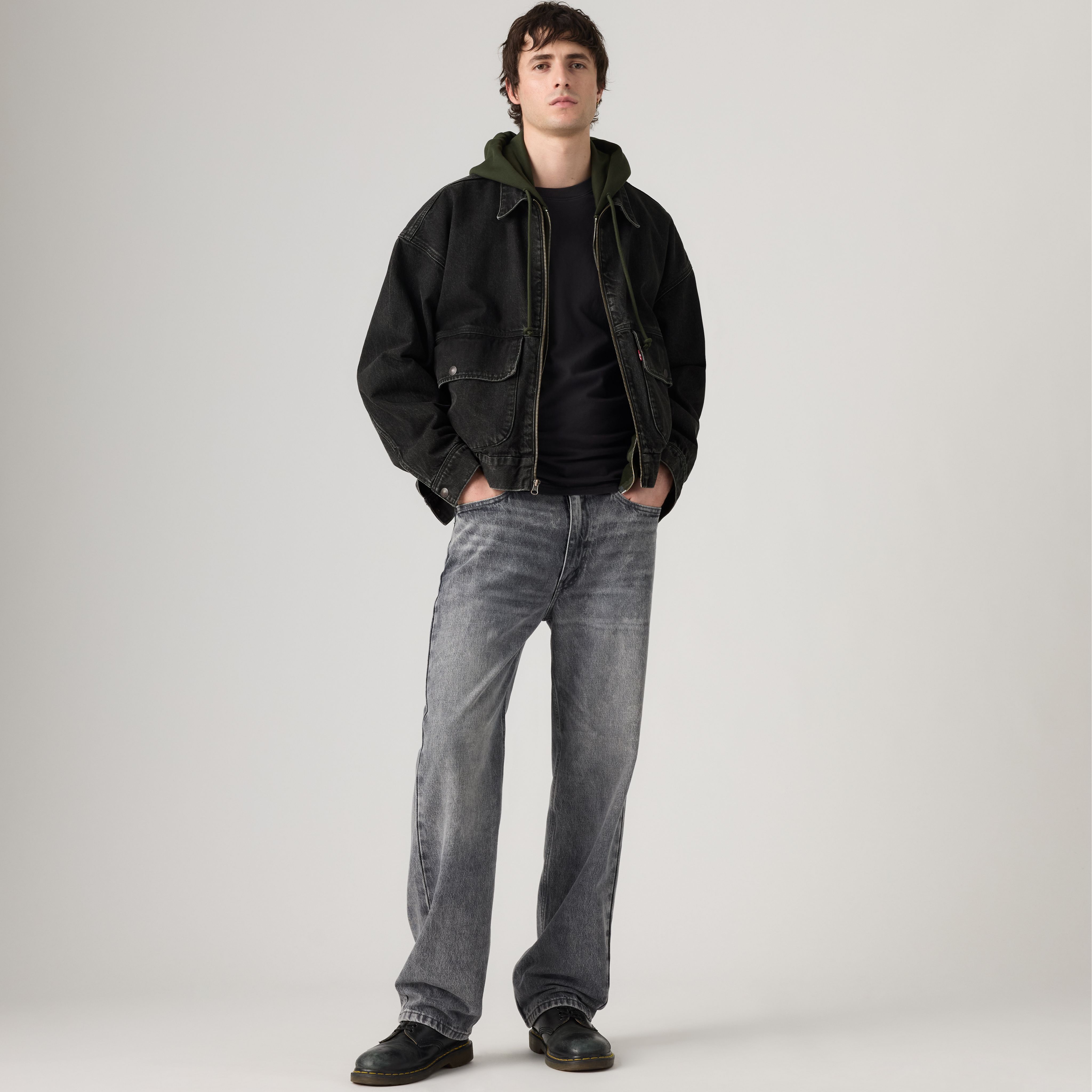 565™ Loose Straight Jeans 1