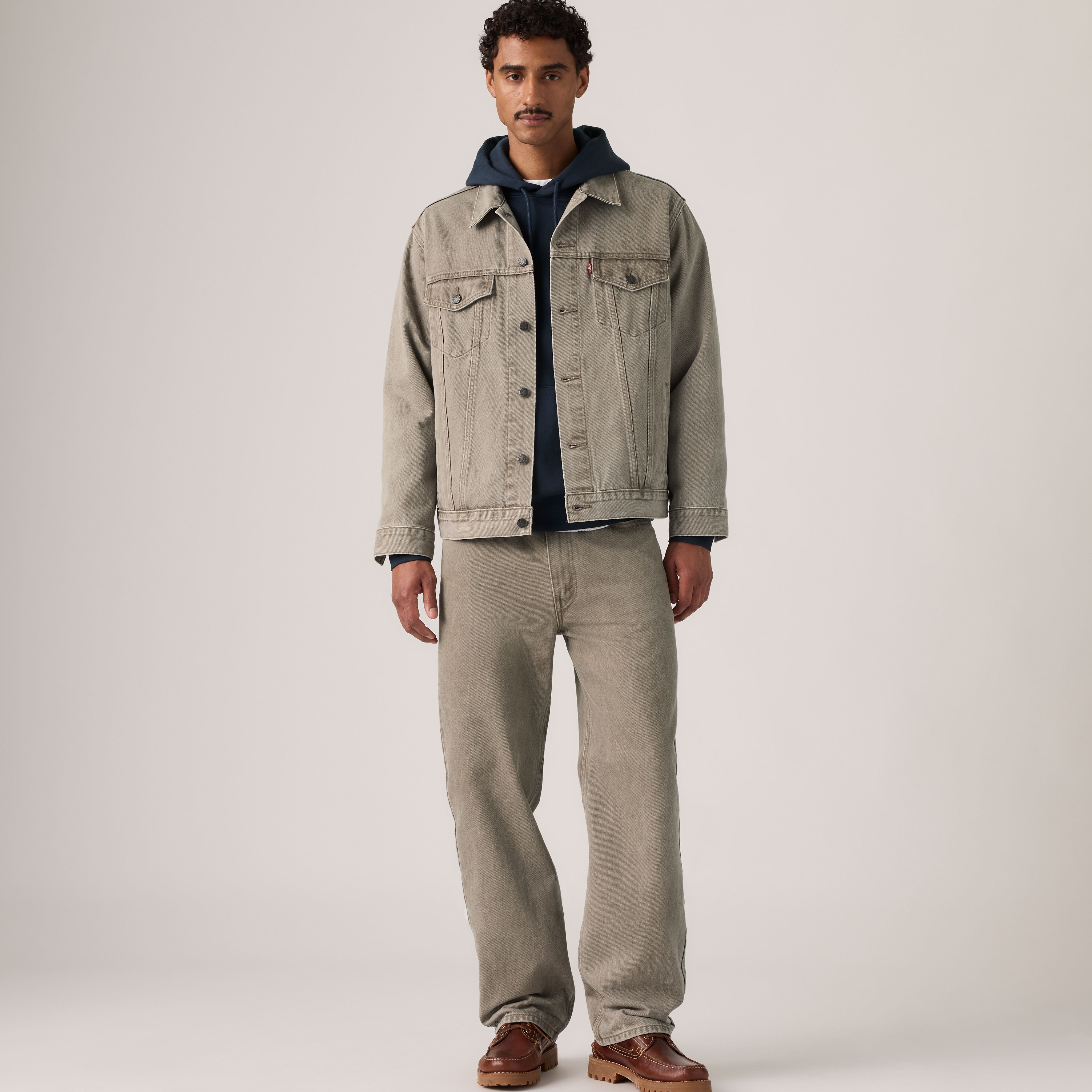 565™ Loose Straight Jeans 1
