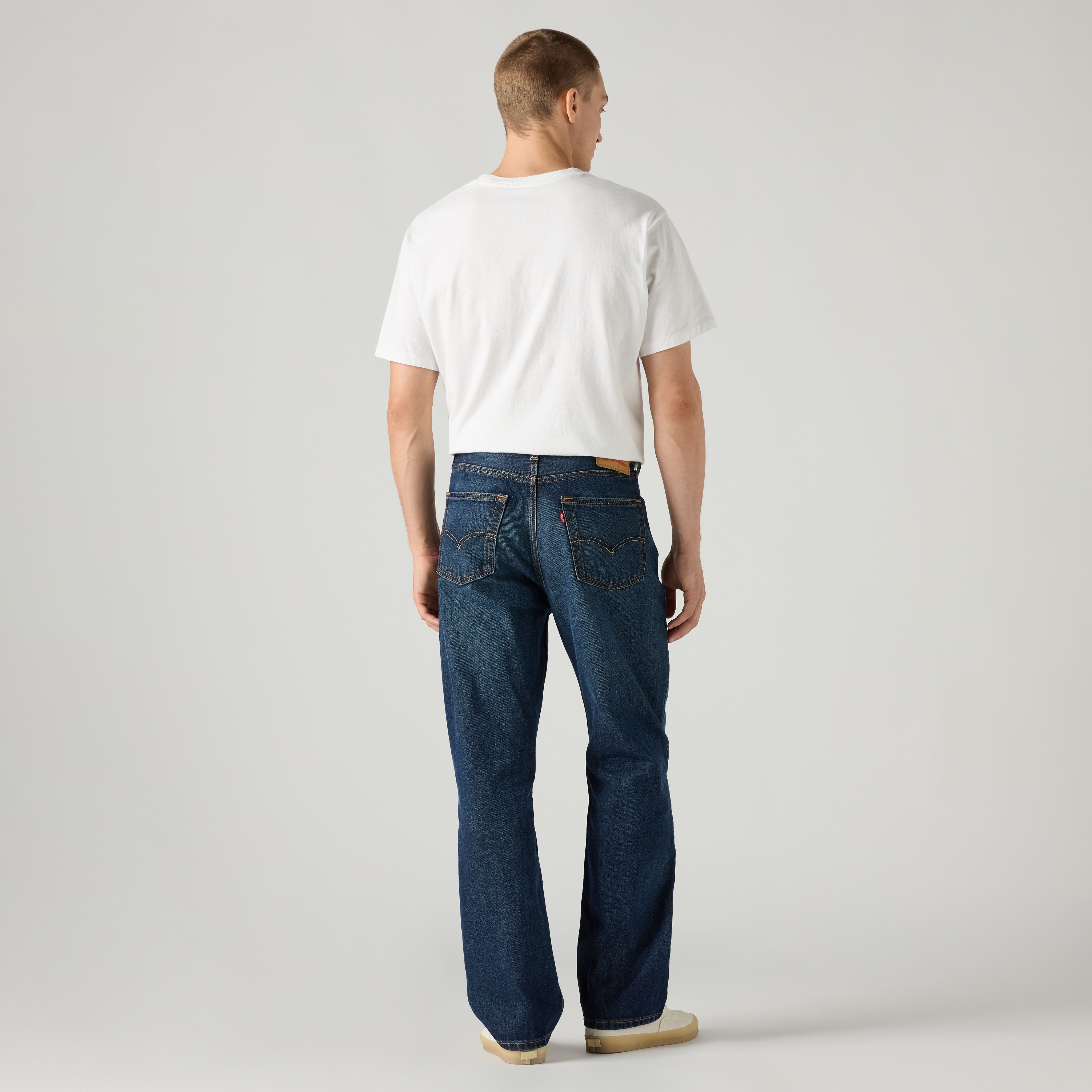 565™ Loose Straight Jeans 3