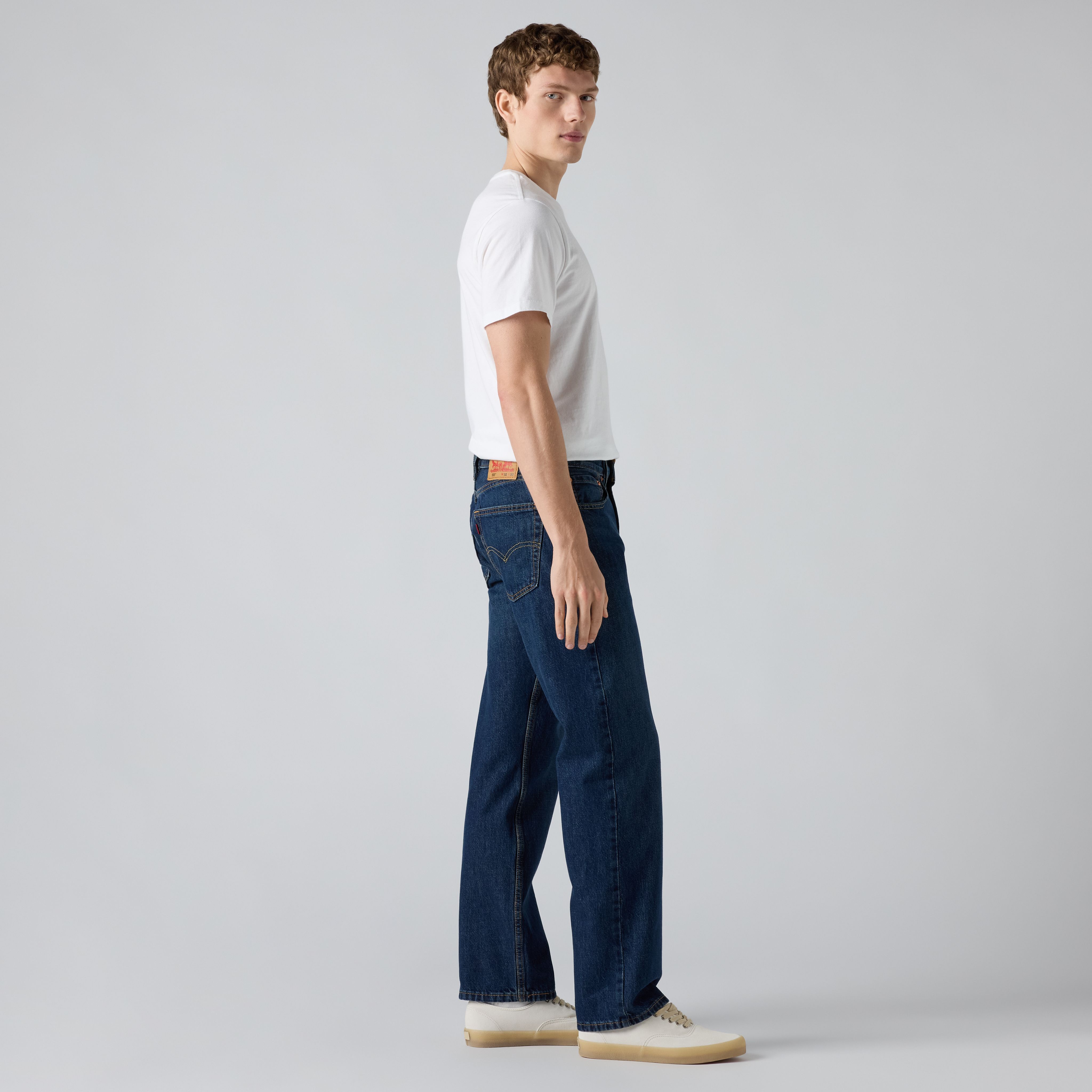 555™ Relaxed Straight Jeans 4