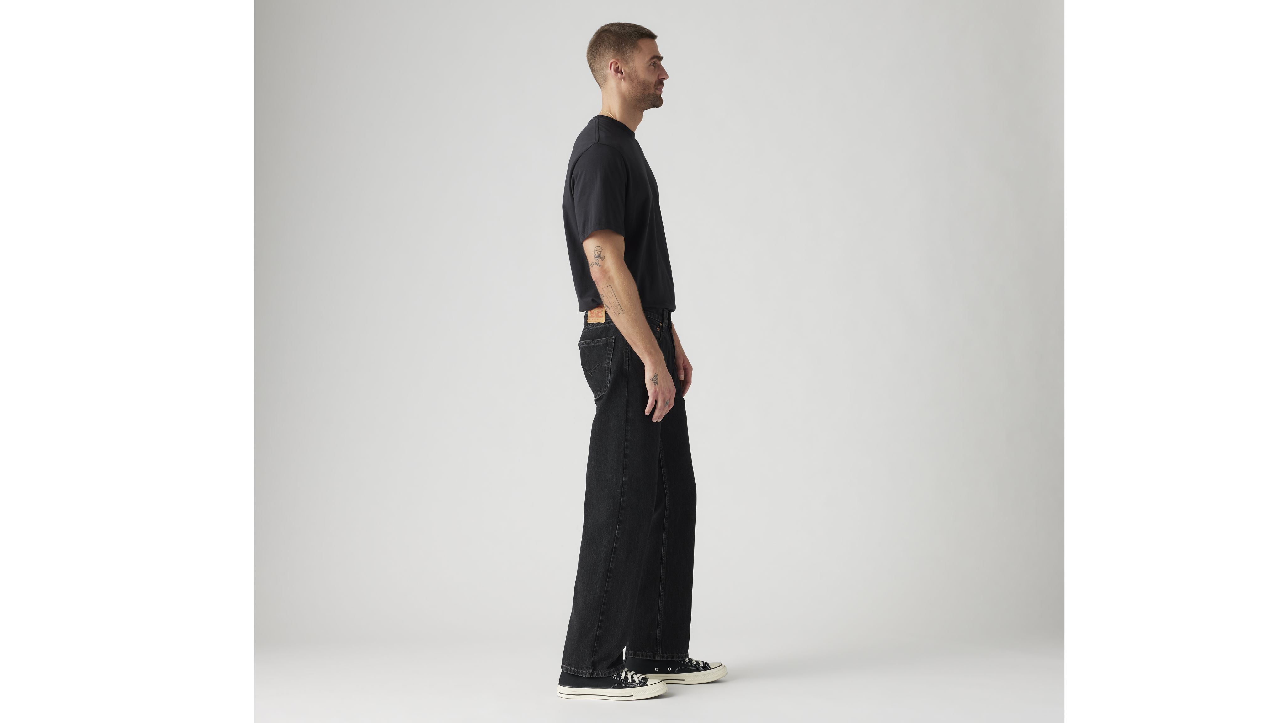 555™ Relaxed Straight Jeans 2