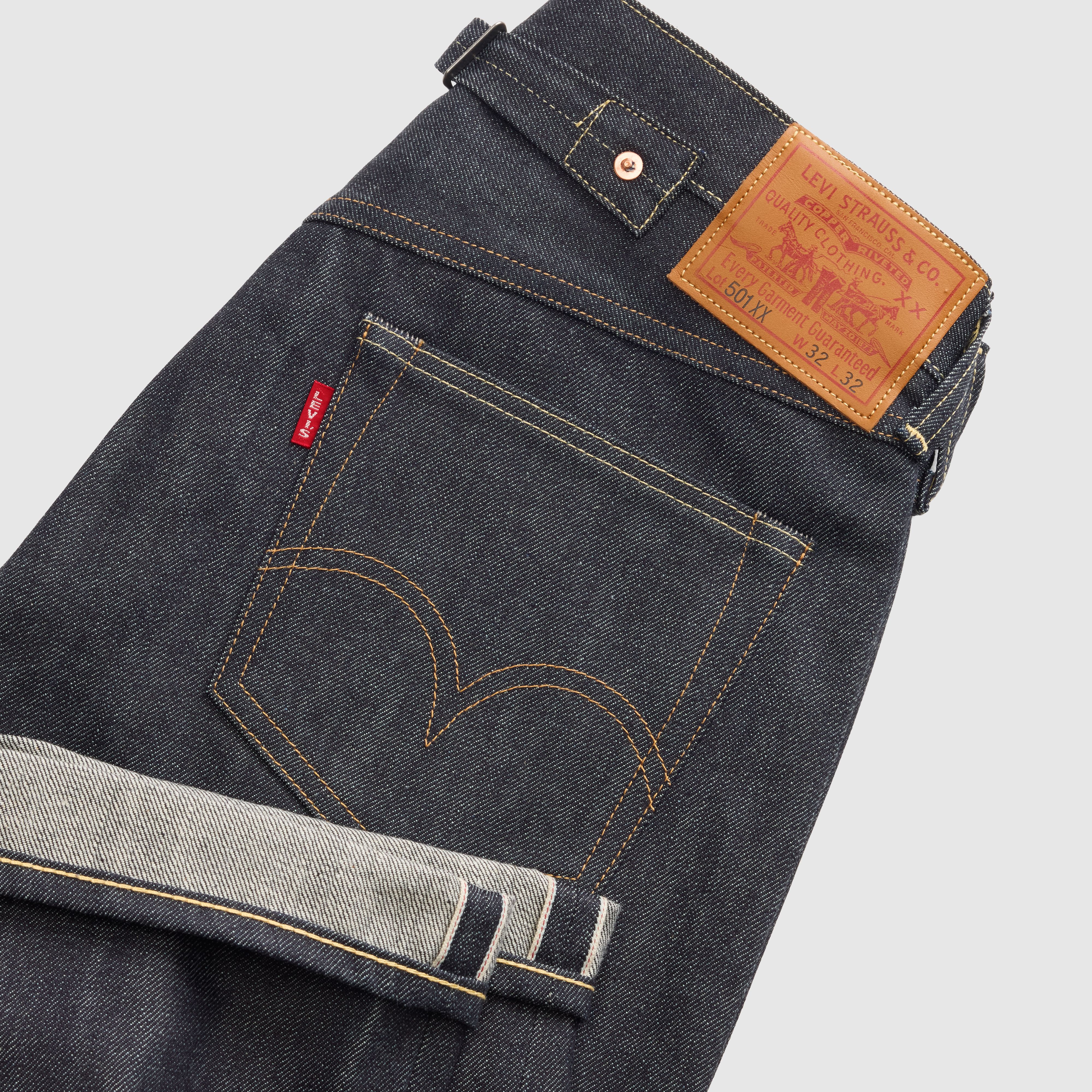 1942 501® Original Men's Jeans 9