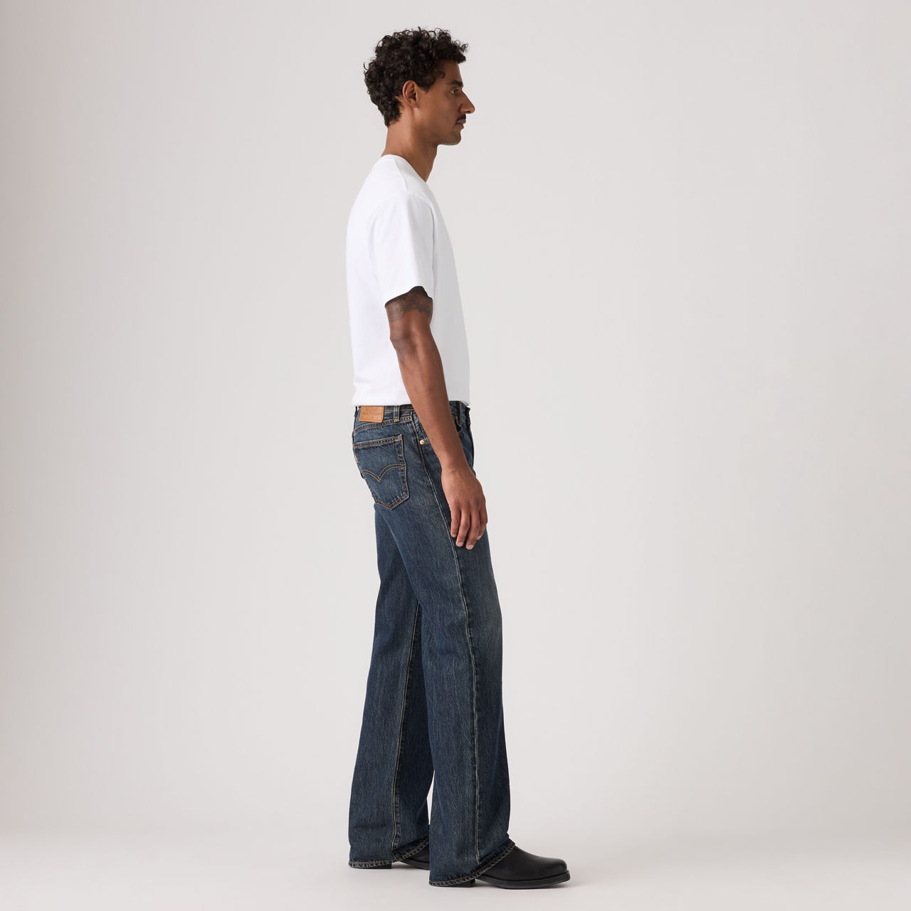 567™ Relaxed Flare Men's Jeans 4