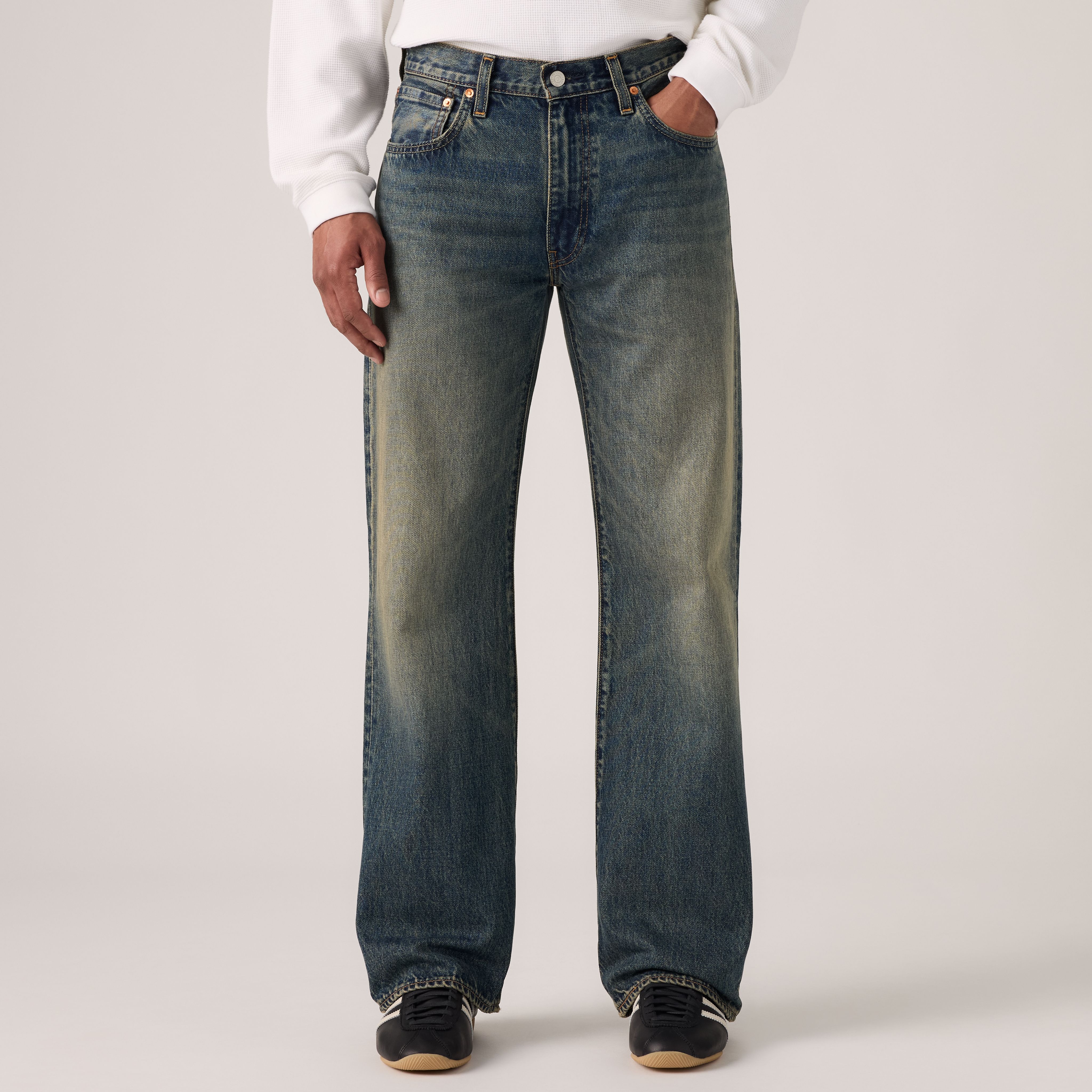 567™ Relaxed Flare Jeans 2