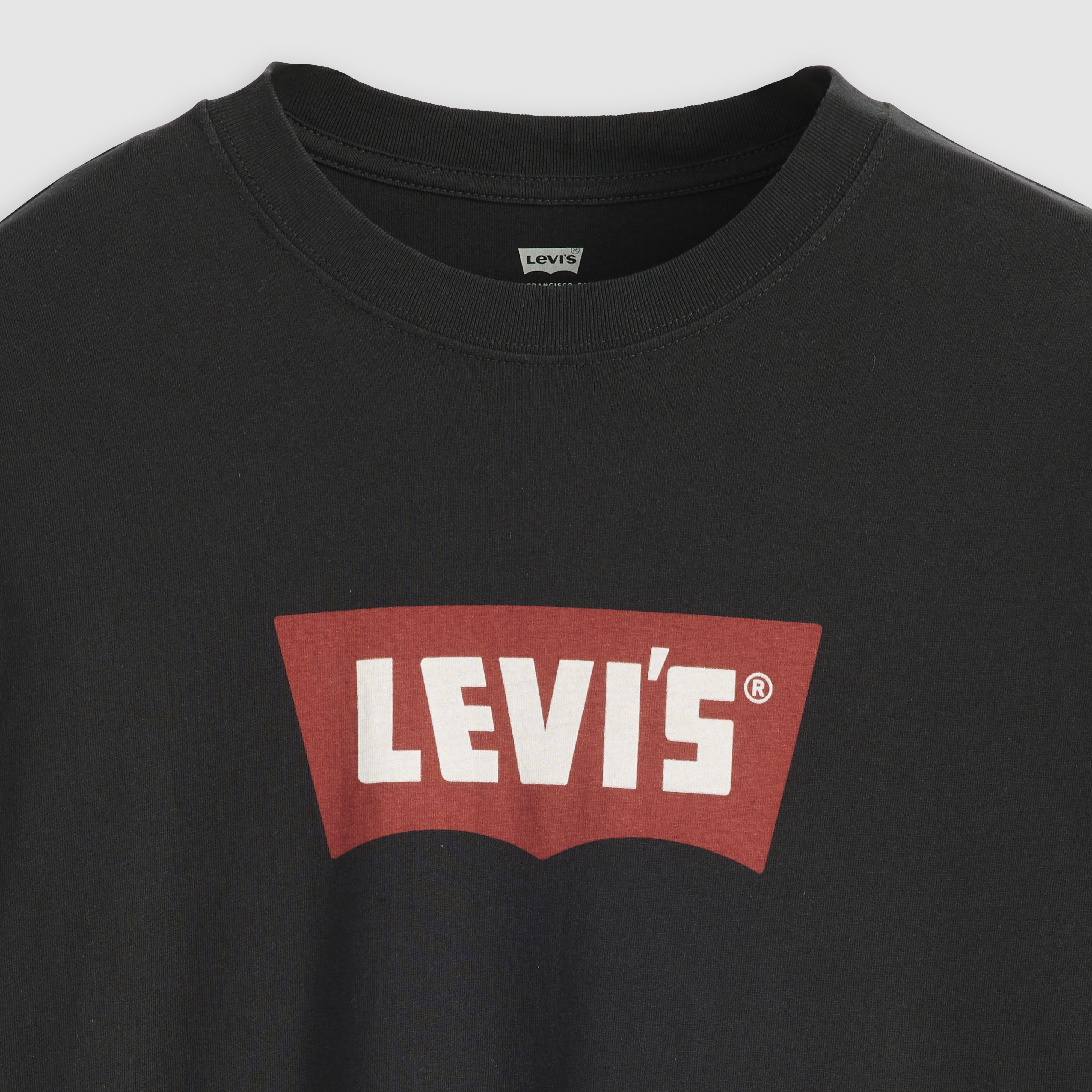 Vintage Batwing Graphic T-Shirt 6