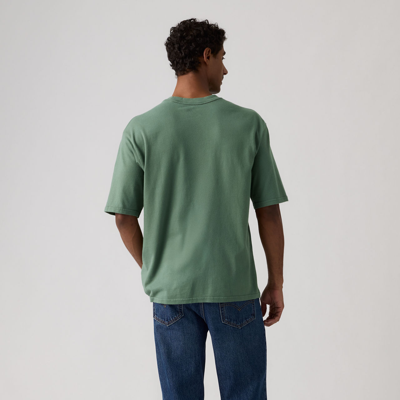 Half-Sleeve Graphic Pocket T-Shirt 3