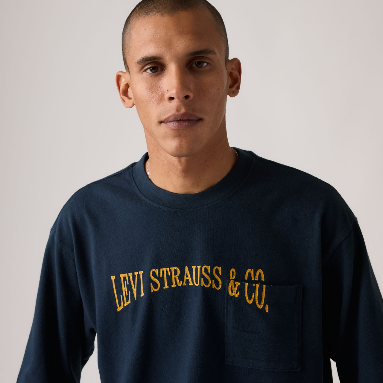 Half-Sleeve Graphic Pocket T-Shirt 4